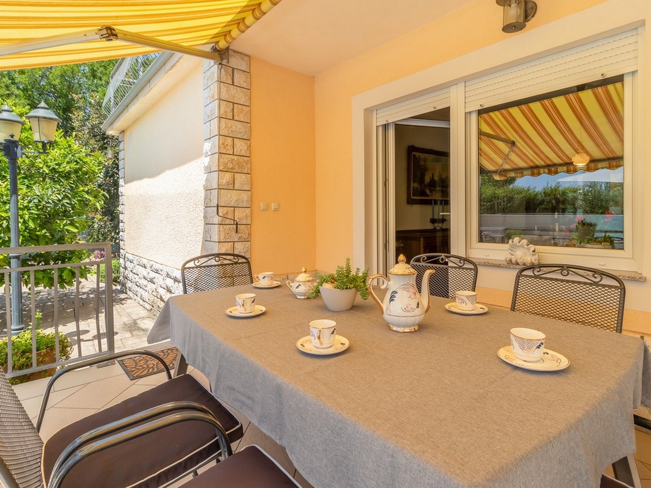 Comfortable and spacious house with terrace Jadranovo, Crikvenica  K