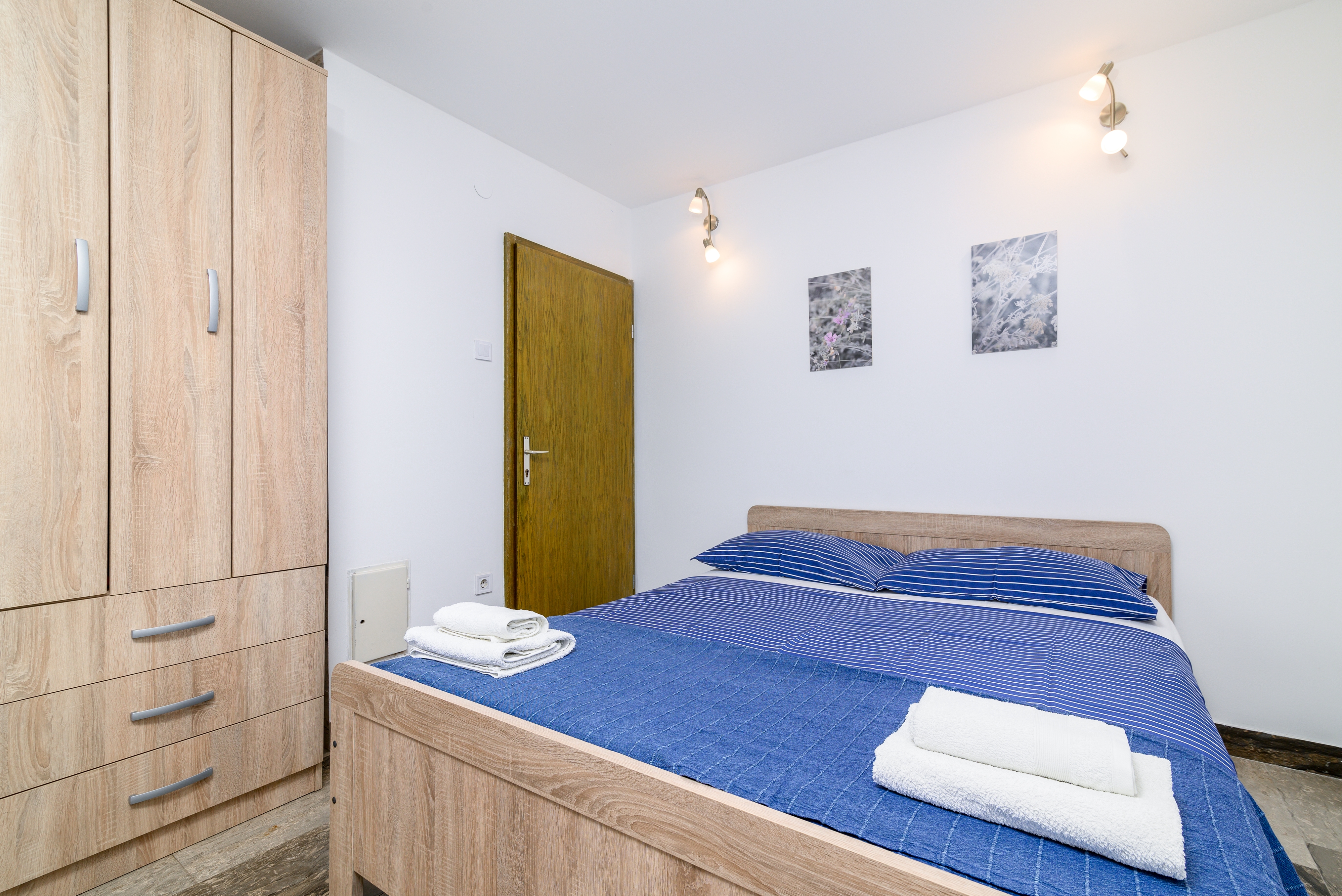 Two bedroom apartment with terrace Premantura, Medulin (A-2228-a) Two bedroom apartment with terrace Premantura, Medulin (A-2228-a)