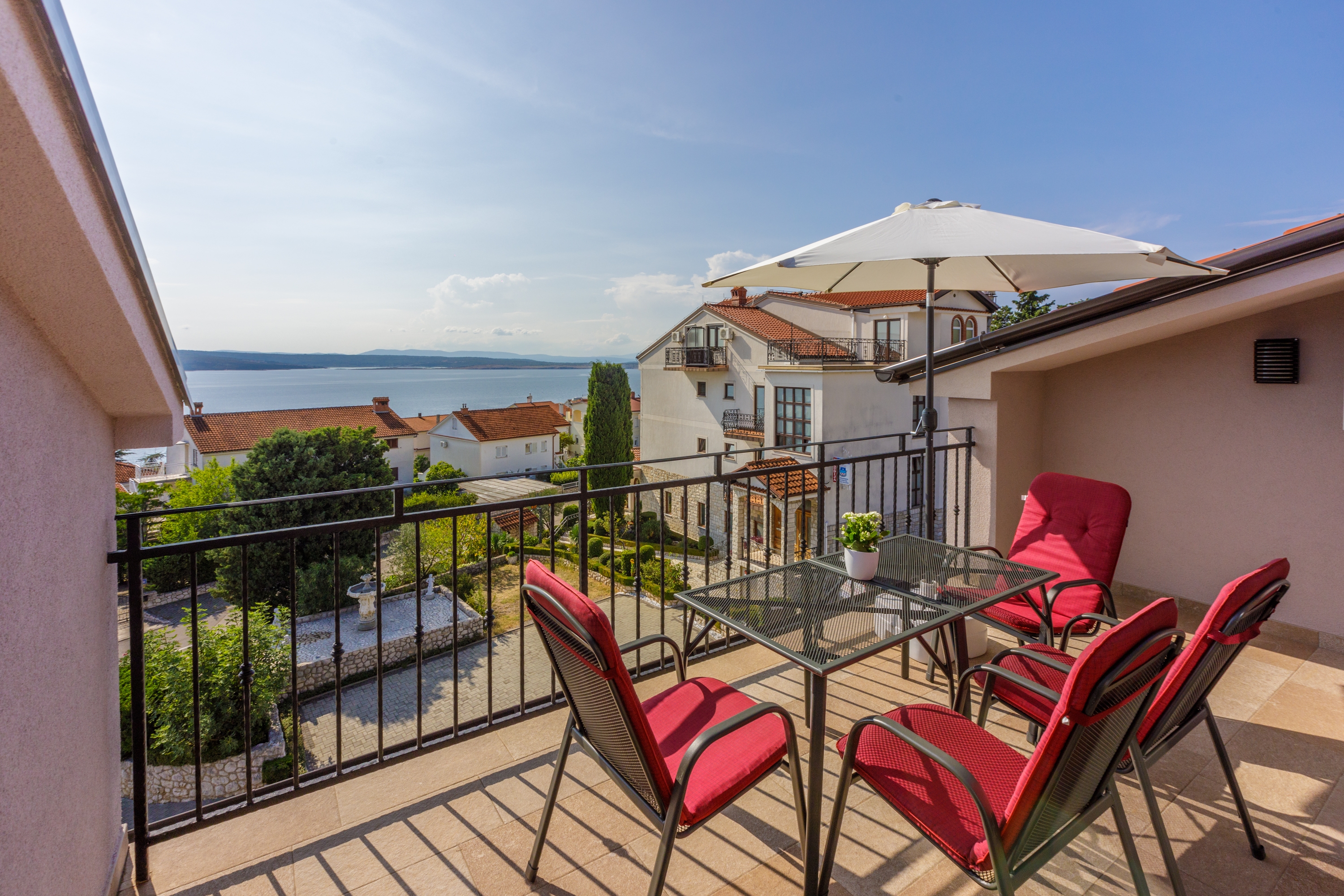 One bedroom apartment with terrace and sea view Crikvenica  A-a