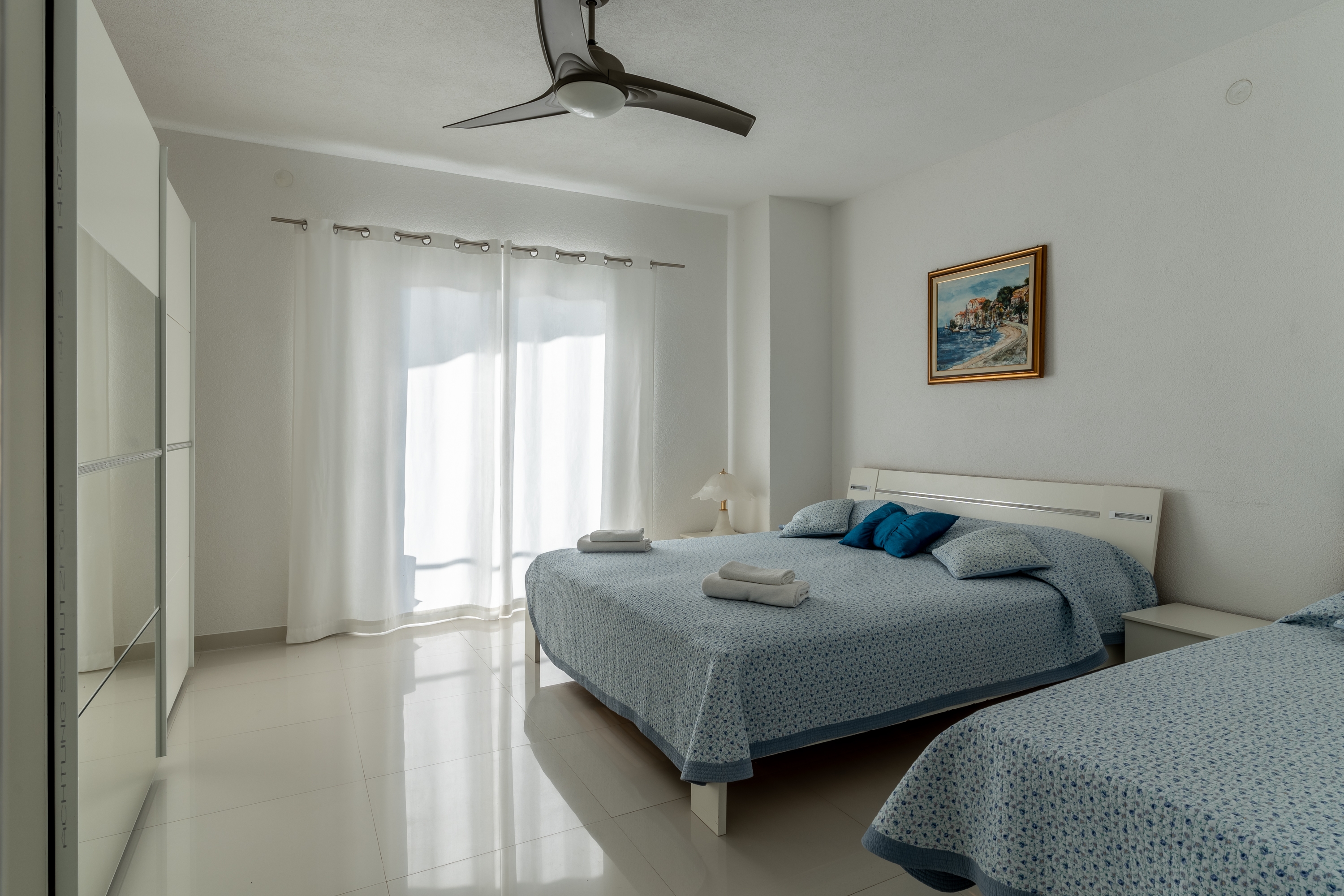 Comfortable and spacious house with terrace and sea view Gornja Podgora, Makarska  K