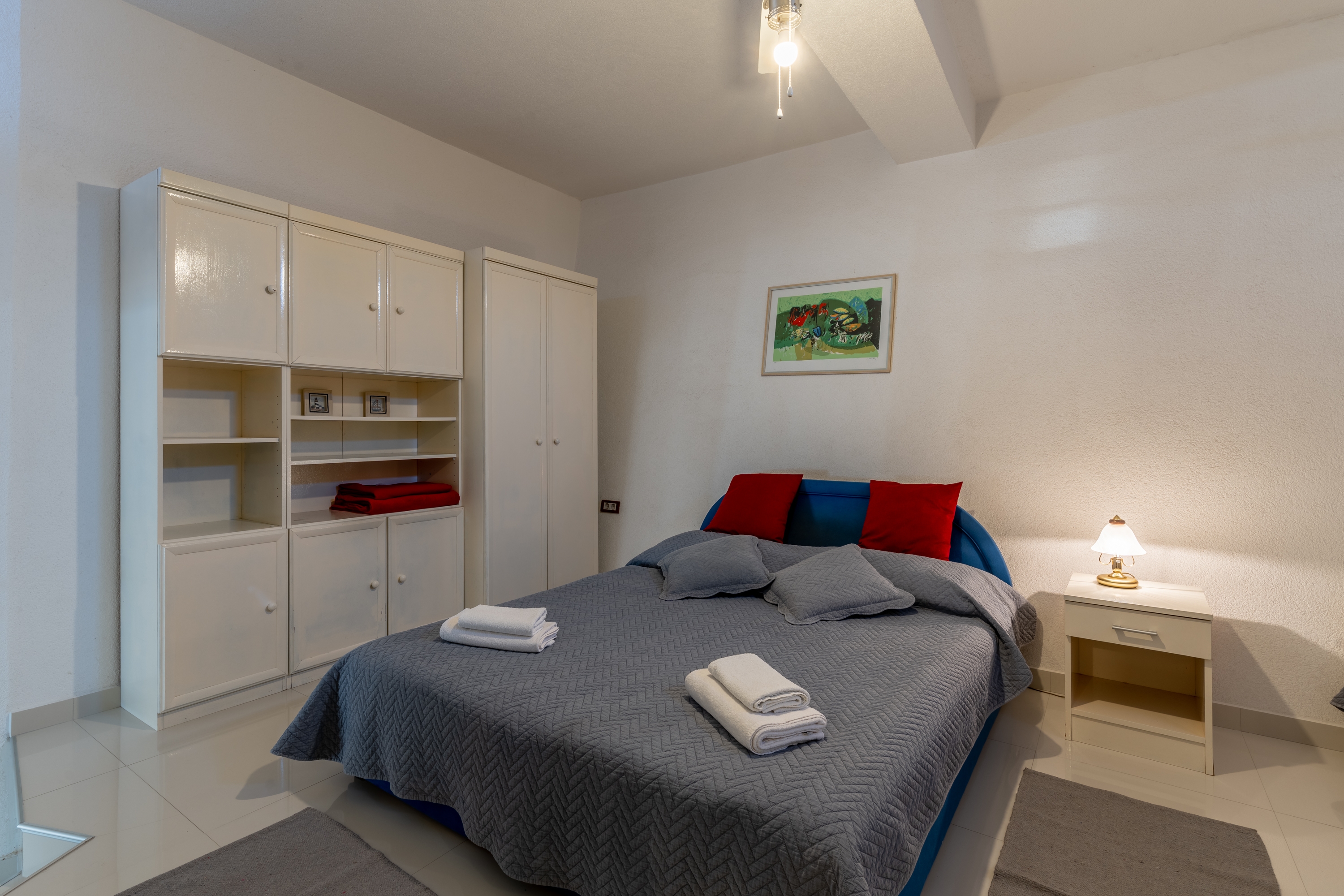 Comfortable and spacious house with terrace and sea view Gornja Podgora, Makarska  K