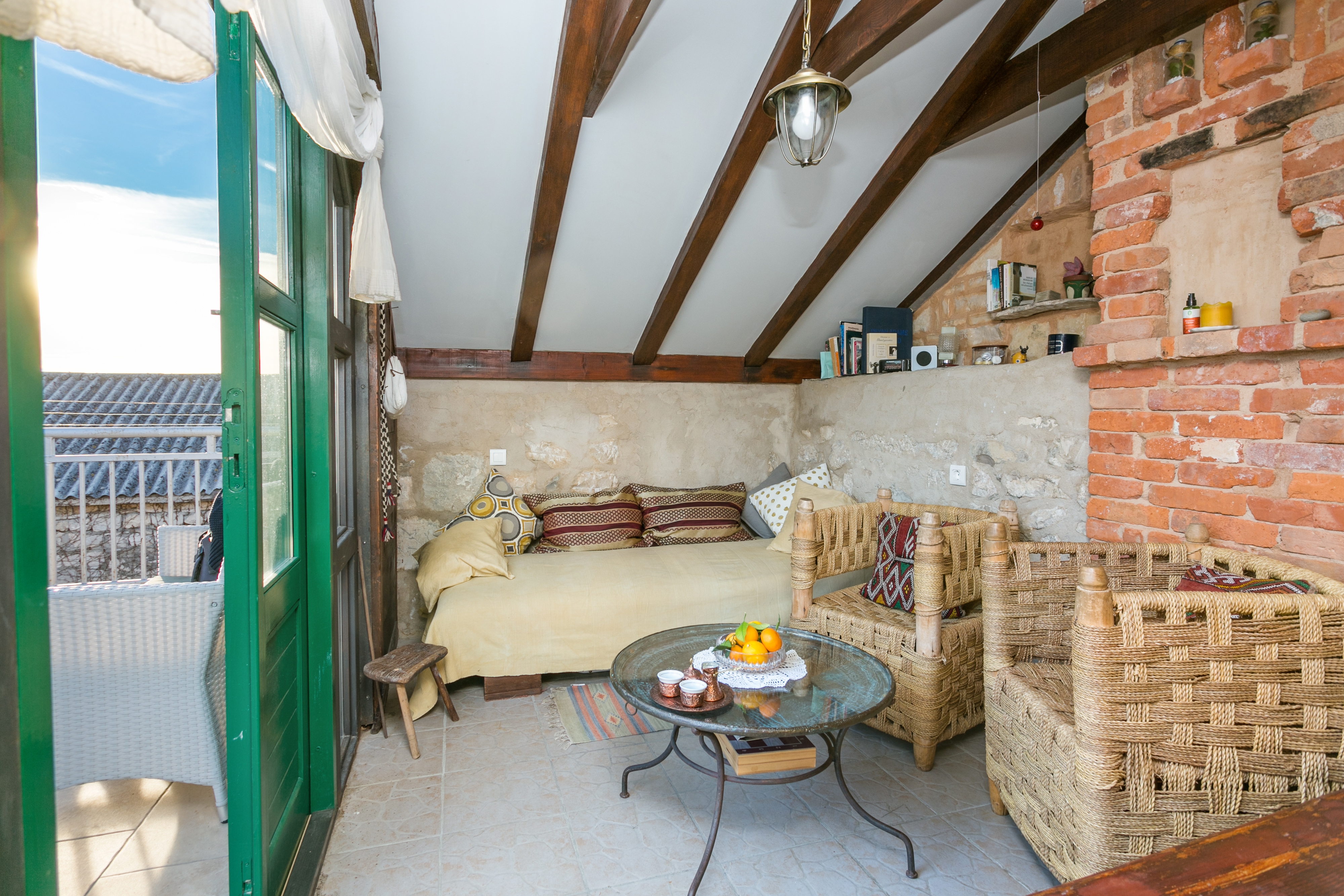 Two bedroom house with terrace Kaštel Novi, Kaštela  K