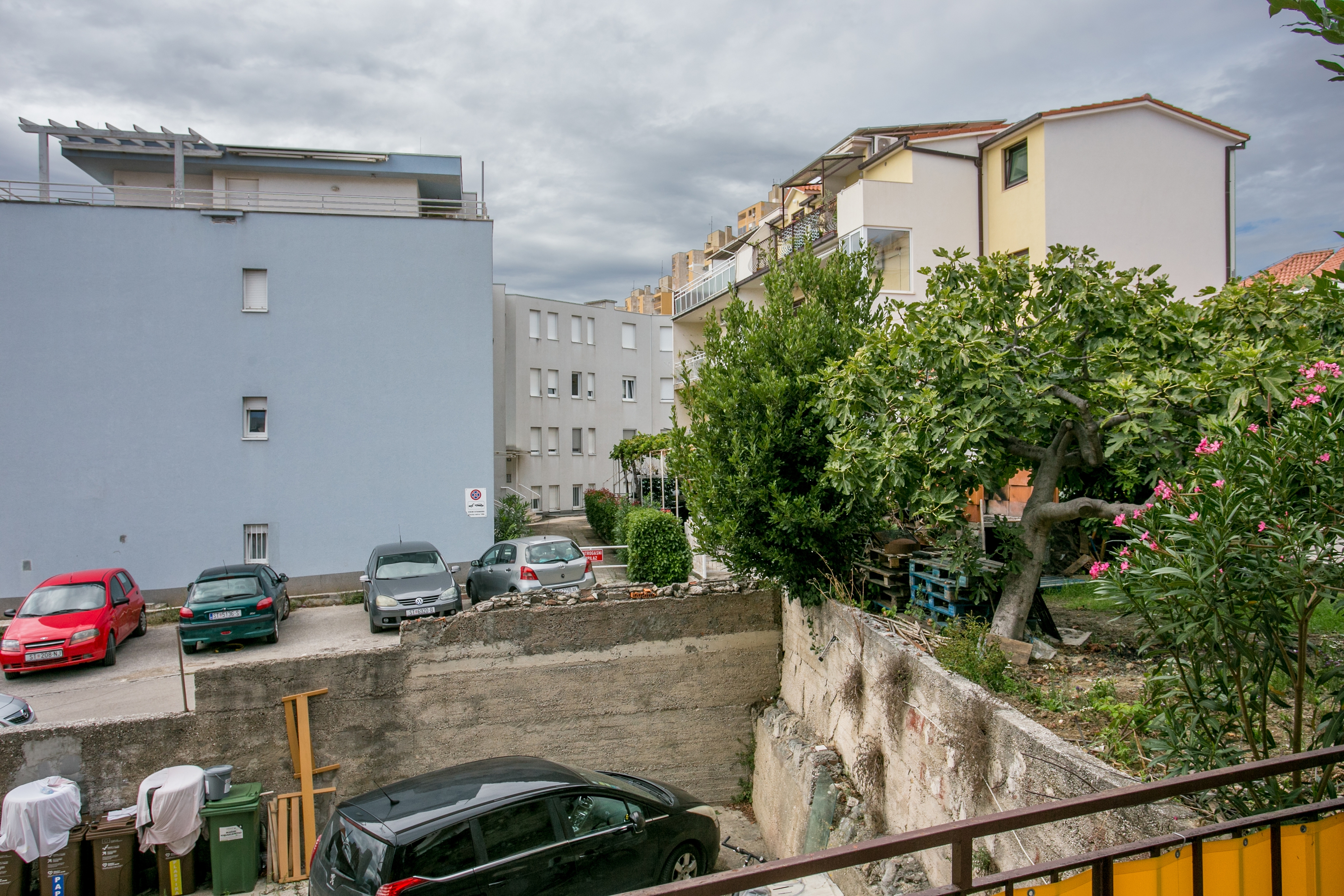 Studio flat with terrace Split  AS-a