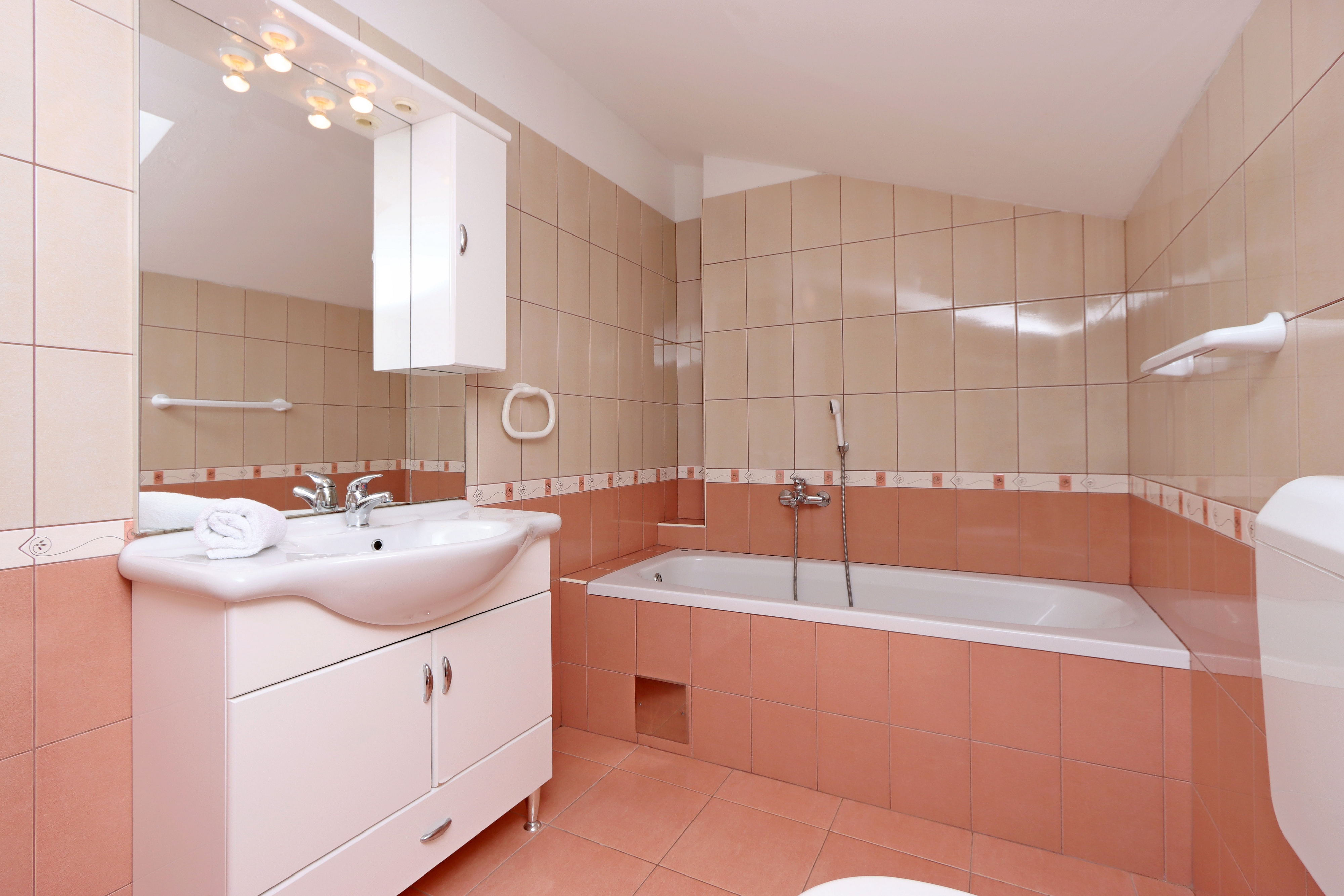 Two bedroom house near beach Barbat, Rab  K