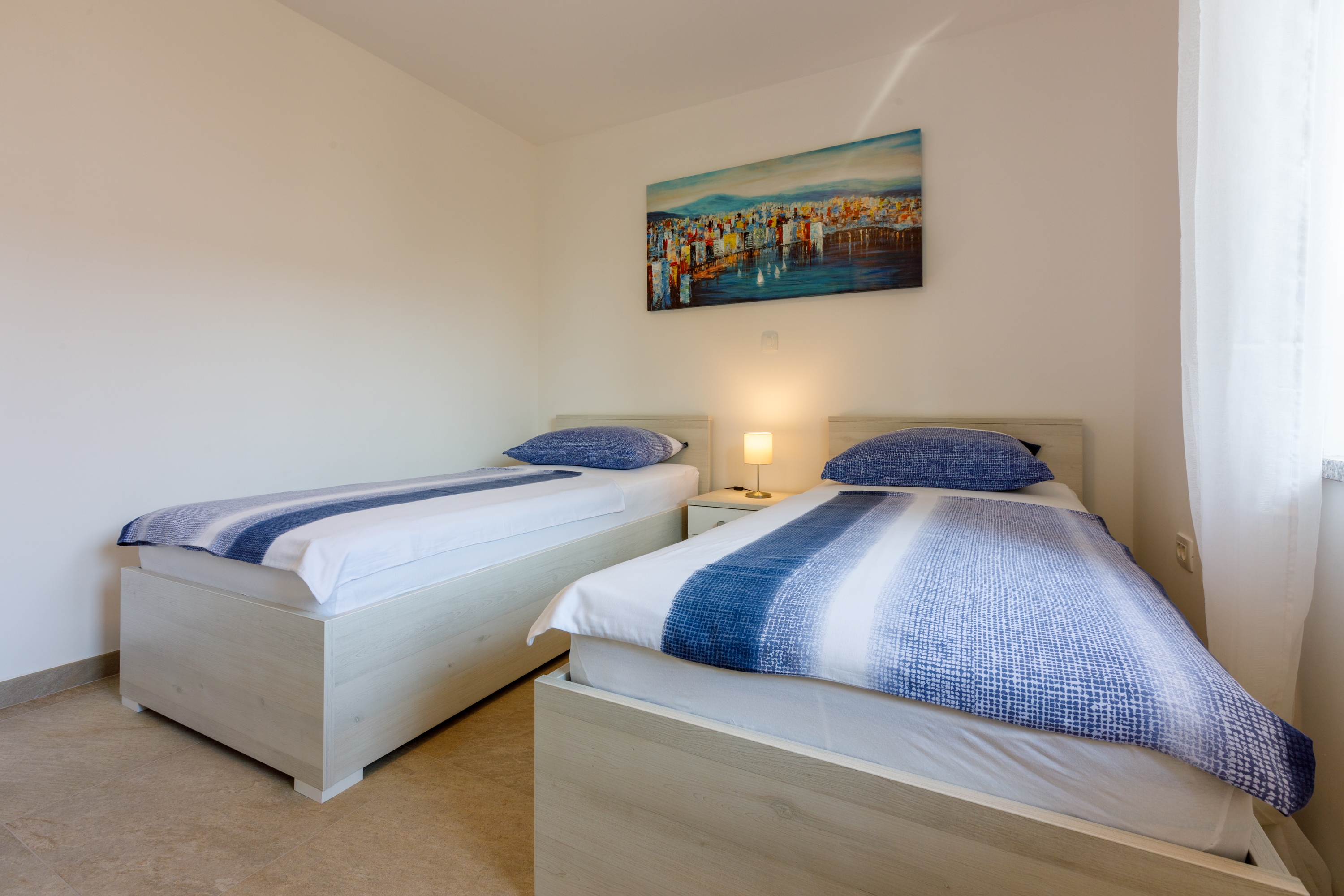 Three bedroom apartment with terrace and sea view Crikvenica  A-a