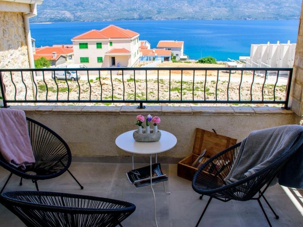 Two bedroom apartment with terrace and sea view Ražanac, Zadar  A-c