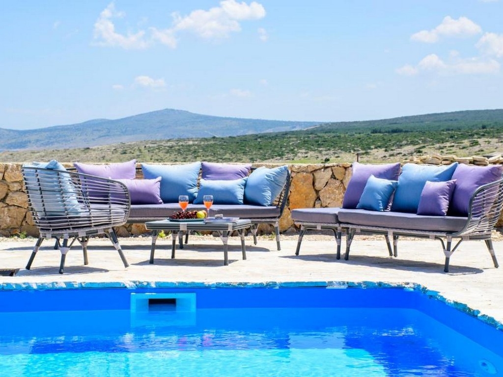 Two bedroom apartment with terrace and sea view Ražanac, Zadar (A-22306-c) Two bedroom apartment with terrace and sea view Ražanac, Zadar (A-22306-c)