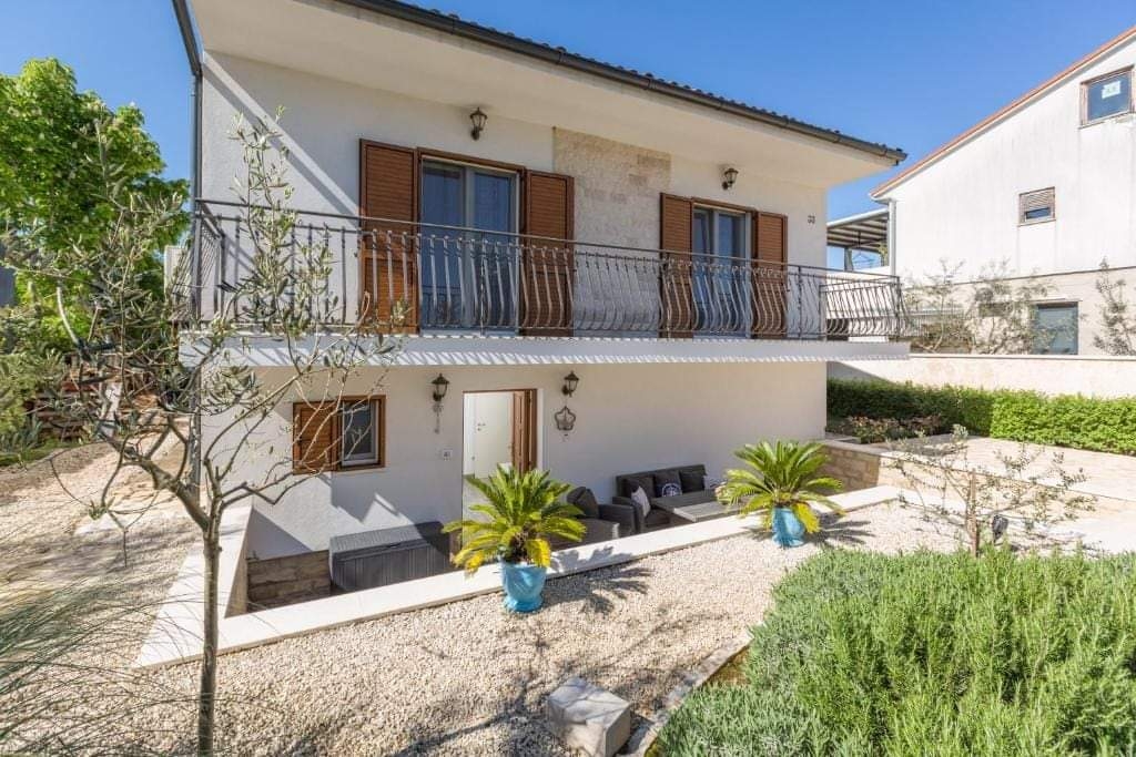 Dvosobni apartman s terasom Pula  A-a