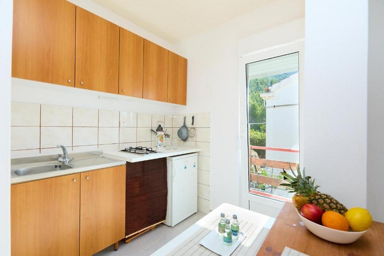 Studio flat with balcony and sea view Cove Sutmiholjska, Mljet (AS-22318-a)