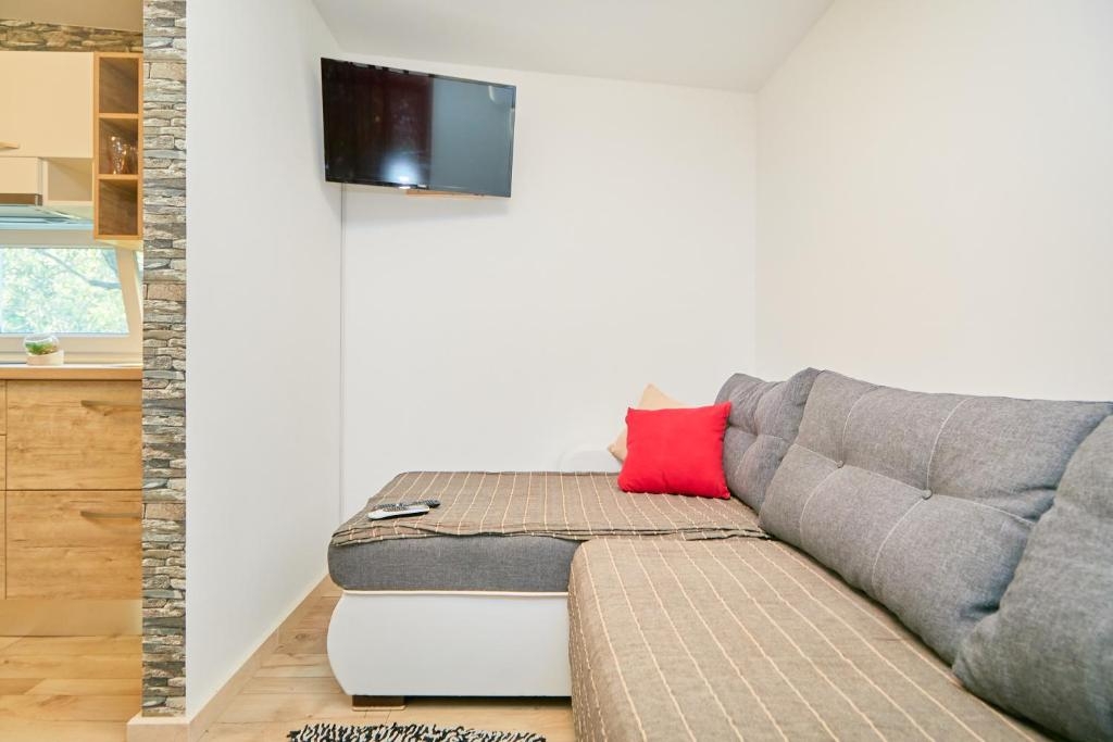 One bedroom apartment with terrace Babino Polje, Mljet (A-22319-c)