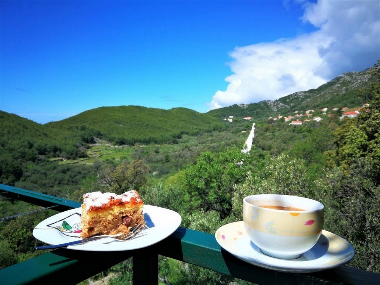 Two bedroom apartment with balcony Babino Polje, Mljet (A-22323-a)