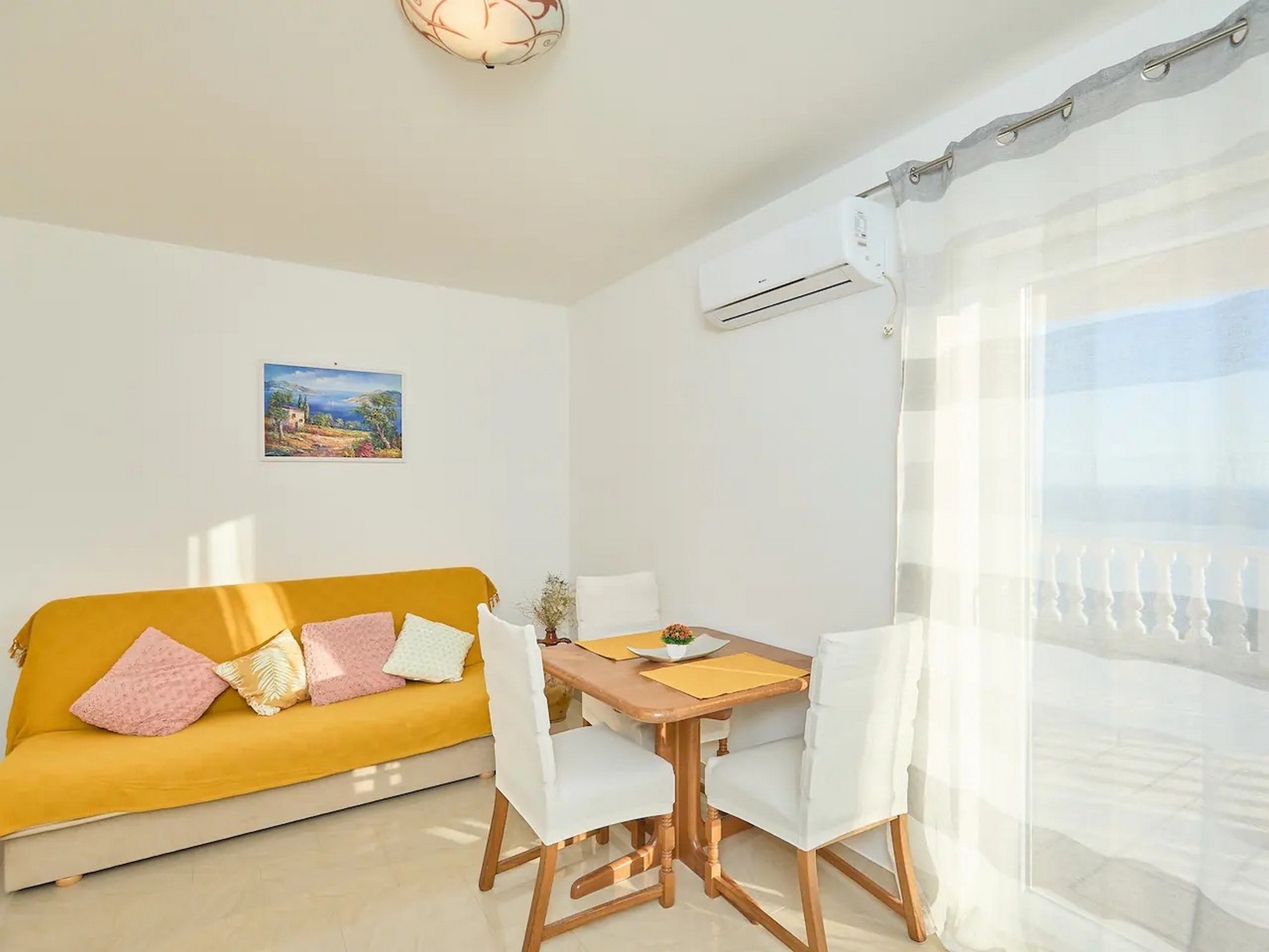 One bedroom apartment with terrace and sea view Maranovići, Mljet (A-22339-b)