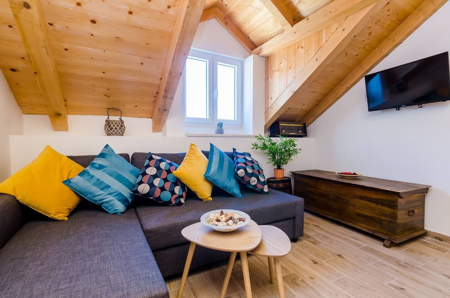 One bedroom apartment with air-conditioning Korita, Mljet (A-22342-b)