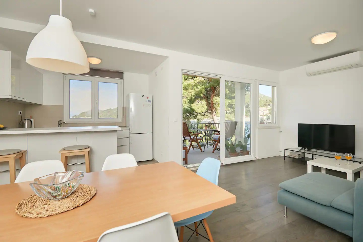 Two bedroom apartment near beach Sobra, Mljet (A-22343-a) Two bedroom apartment near beach Sobra, Mljet (A-22343-a)