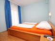 Ložnice Peroj, Ložnice v ubytování typu room, domácí mazlíčci povoleni a WiFi.
