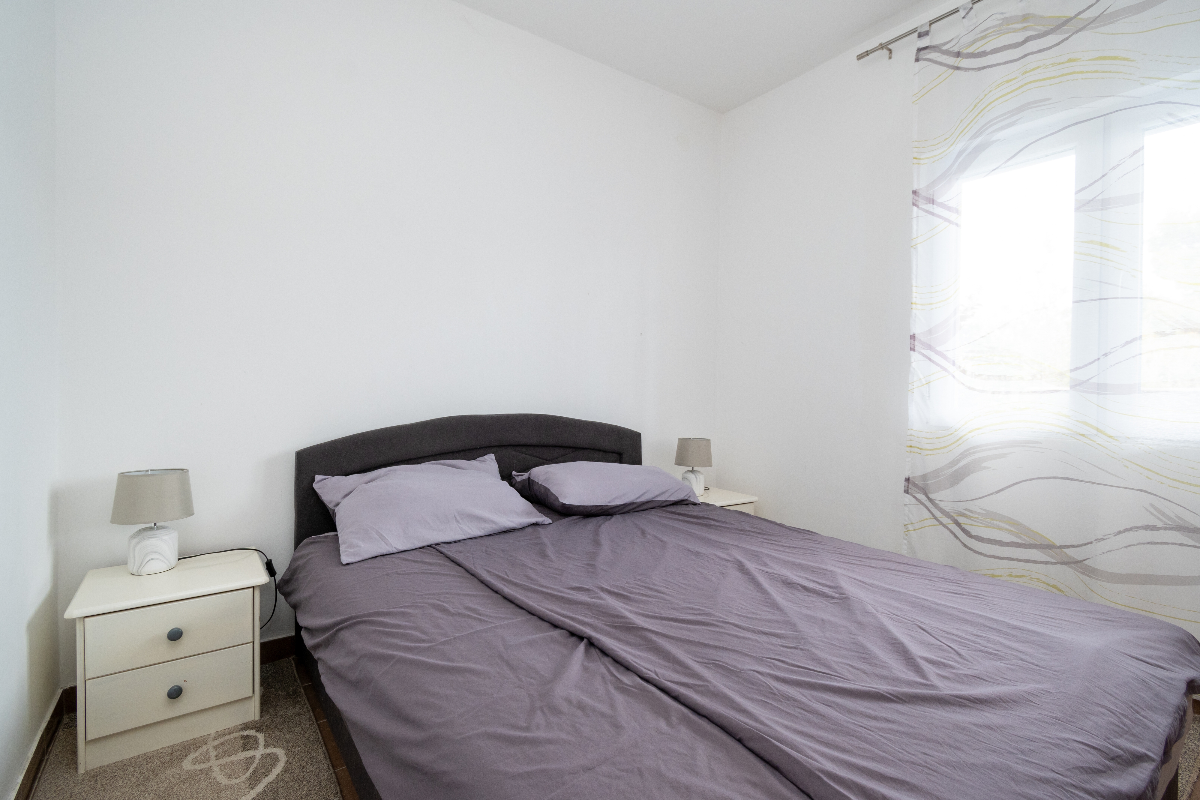 Two bedroom apartment with terrace and sea view Donji Karin, Novigrad  A-a