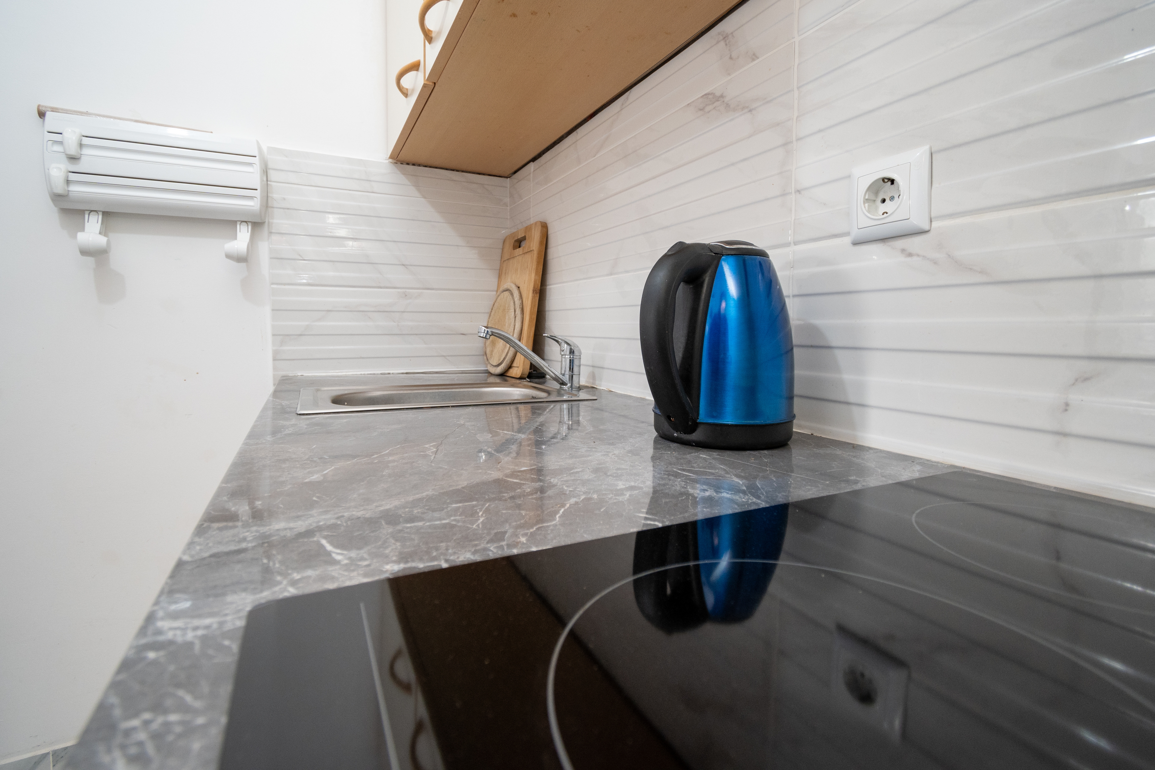 Two bedroom apartment with terrace and sea view Donji Karin, Novigrad  A-a