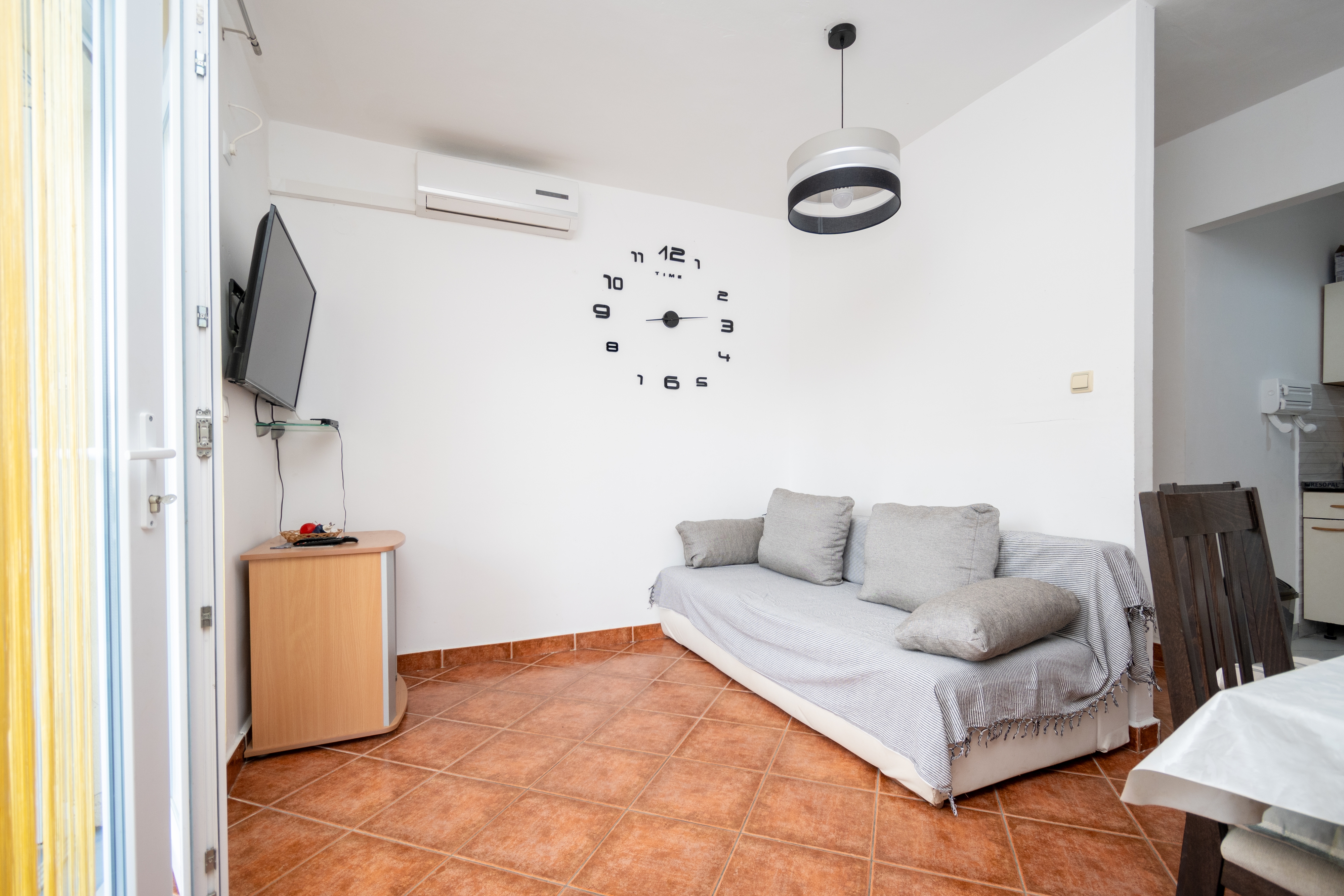 Two bedroom apartment with terrace and sea view Donji Karin, Novigrad (A-22350-a) Two bedroom apartment with terrace and sea view Donji Karin, Novigrad (A-22350-a)