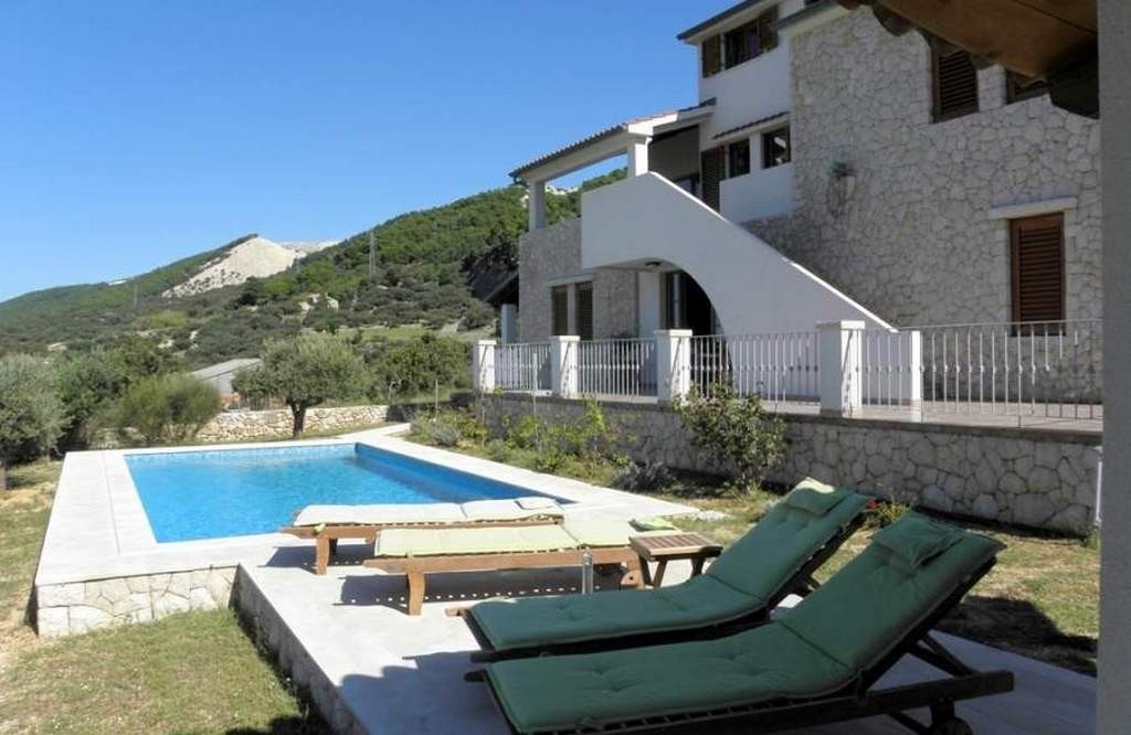 Two bedroom apartment with terrace and sea view Barbat, Rab (A-22358-a)