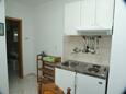 Bucătărie Peroj, Bucătărie în unitate de cazare tip apartment, animale de companie sunt acceptate şi WiFi.
