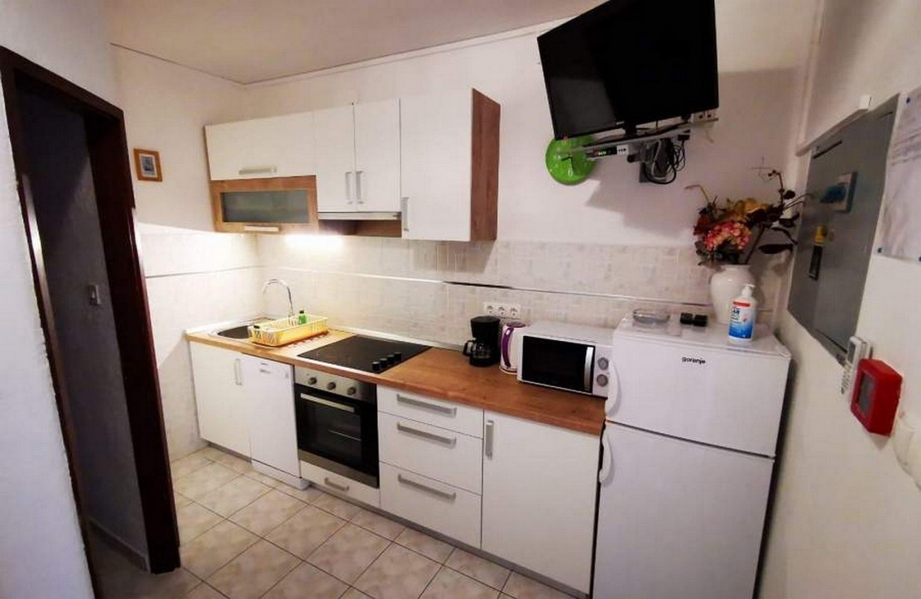 Top Rab Barbat Top Rab Barbat