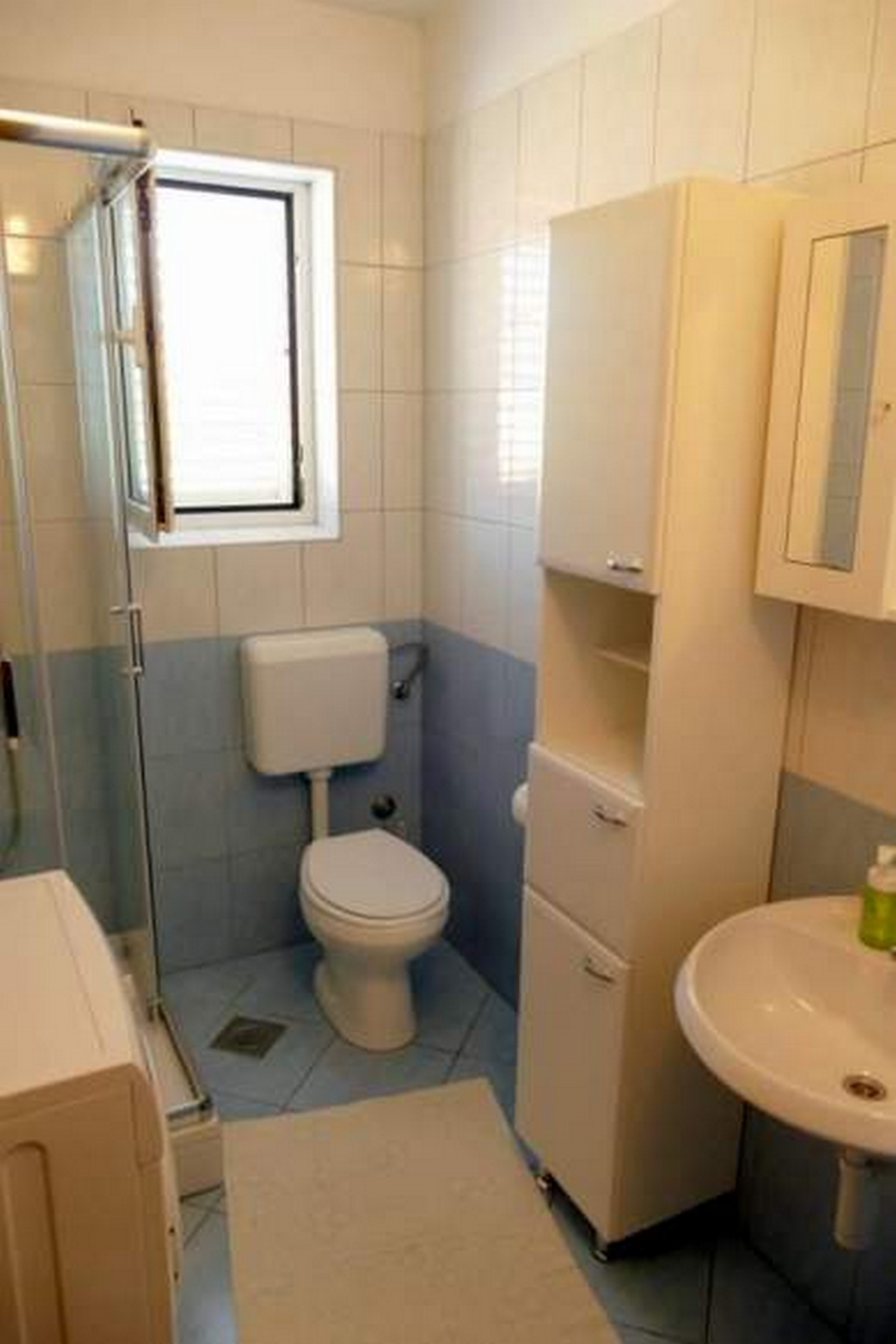 Top Rab Barbat Top Rab Barbat