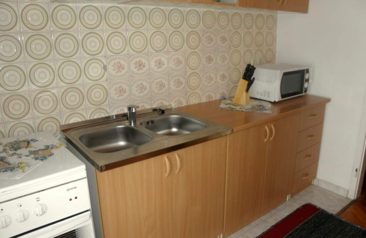 Top Rab Barbat Top Rab Barbat