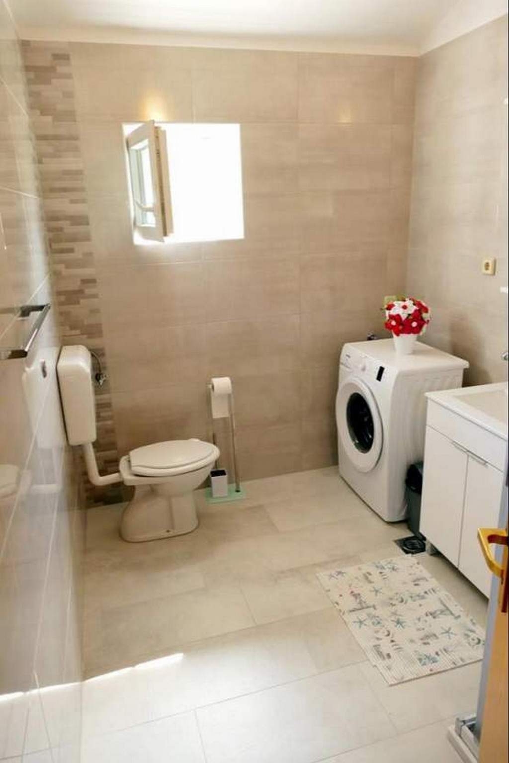 Two bedroom apartment with terrace and sea view Supetarska Draga - Donja, Rab  A-d