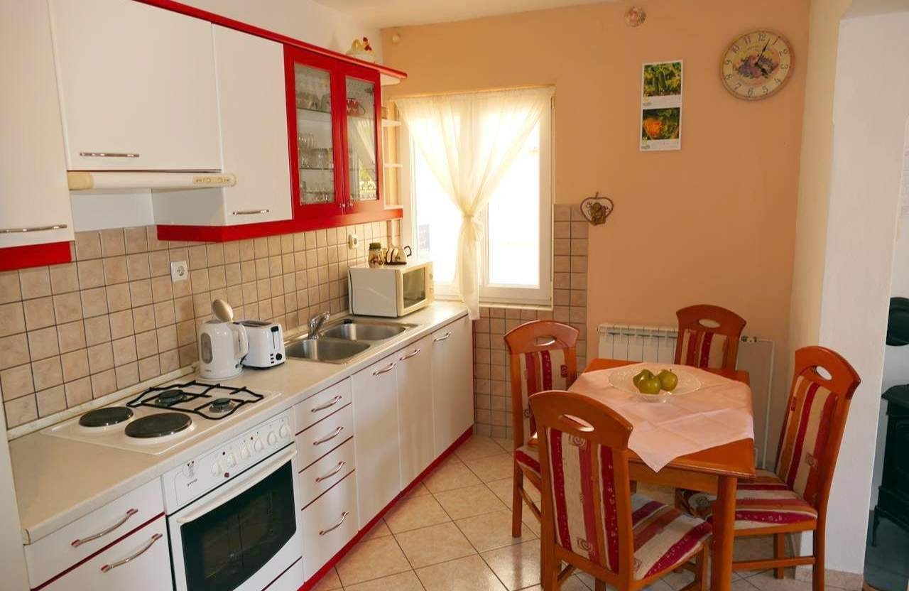 Two bedroom apartment with terrace and sea view Supetarska Draga - Donja, Rab  A-e