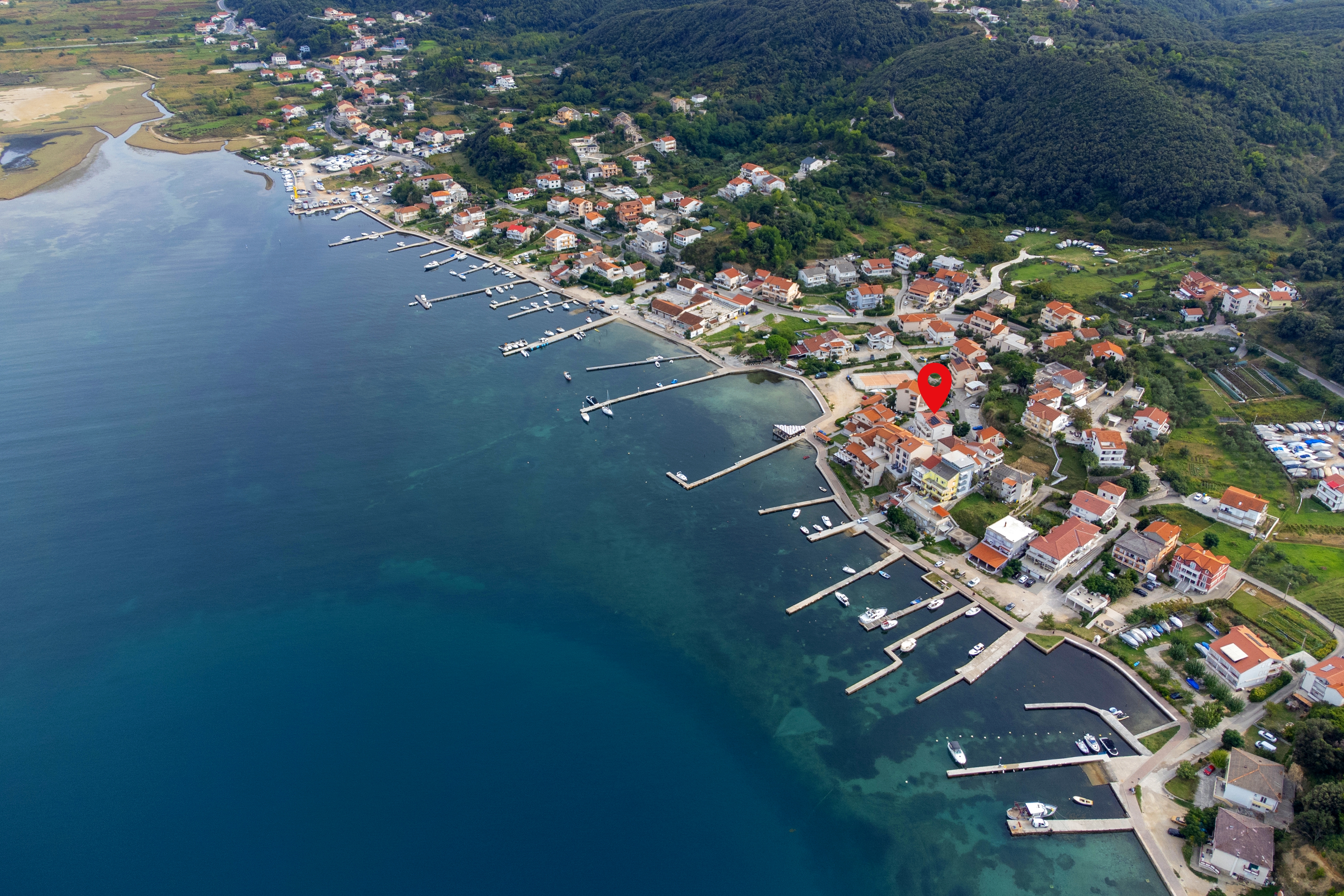 One bedroom apartment with balcony and sea view Supetarska Draga - Donja, Rab (A-22365-a) One bedroom apartment with balcony and sea view Supetarska Draga - Donja, Rab (A-22365-a)