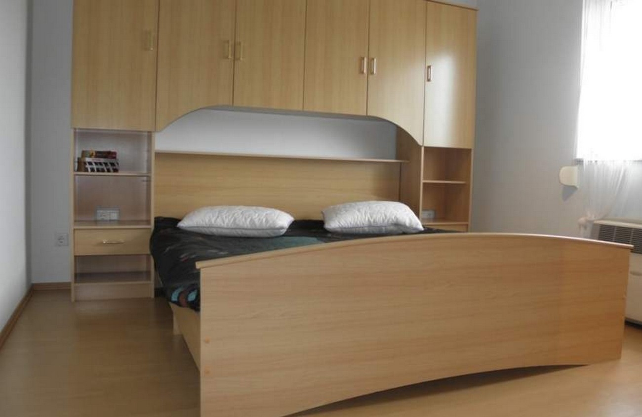 Top Rab Barbat Top Rab Barbat