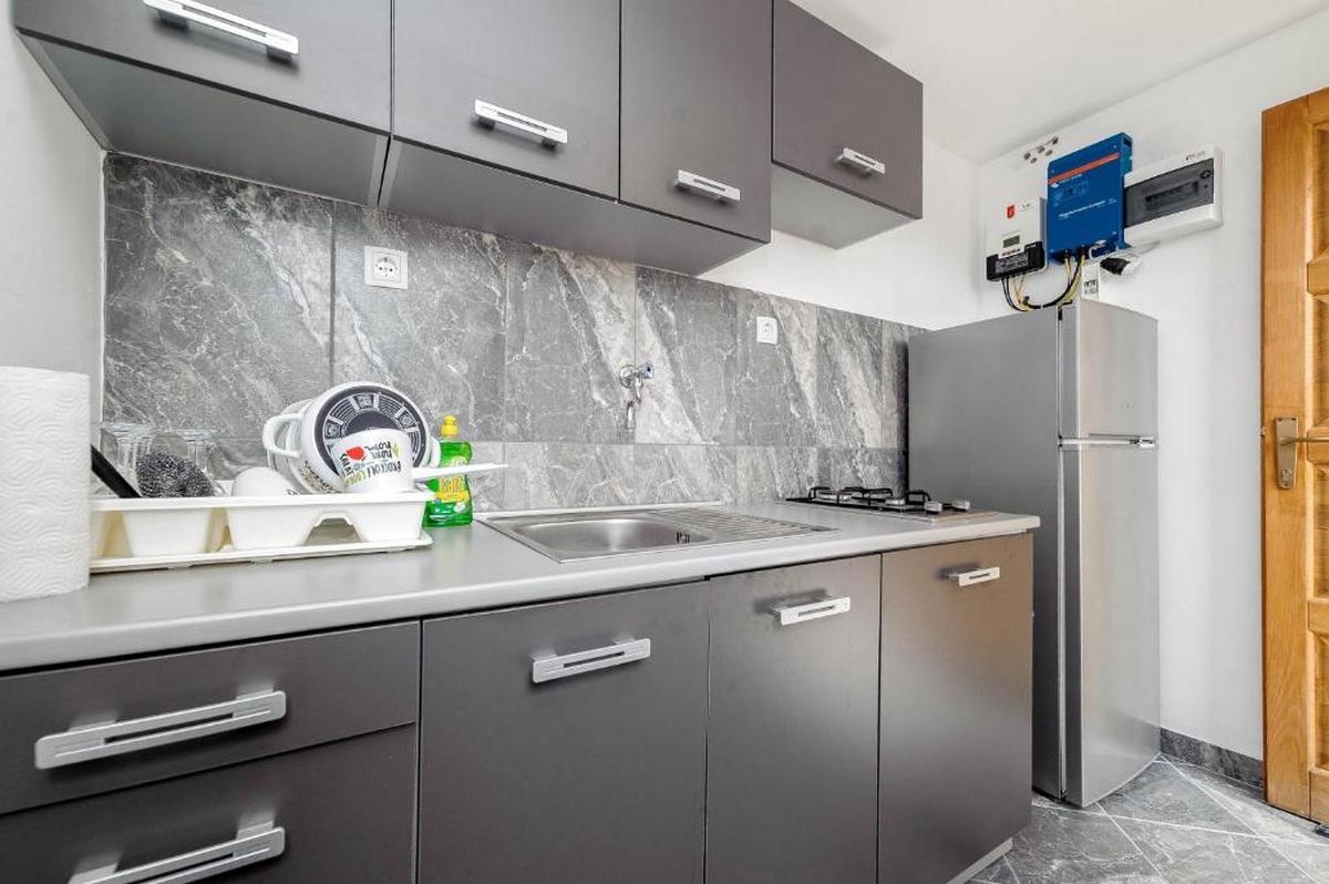 Top Žirje Mikavica Top Žirje Mikavica