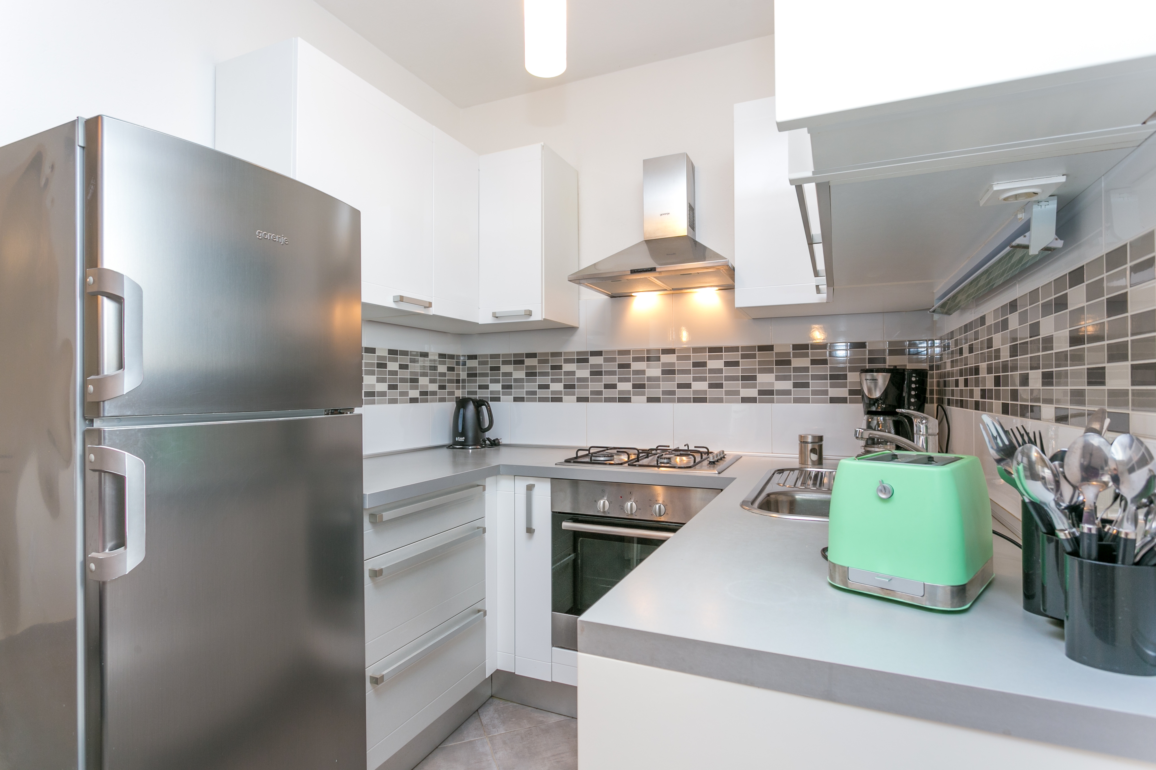 Two bedroom apartment near beach Podstrana, Split  A-a