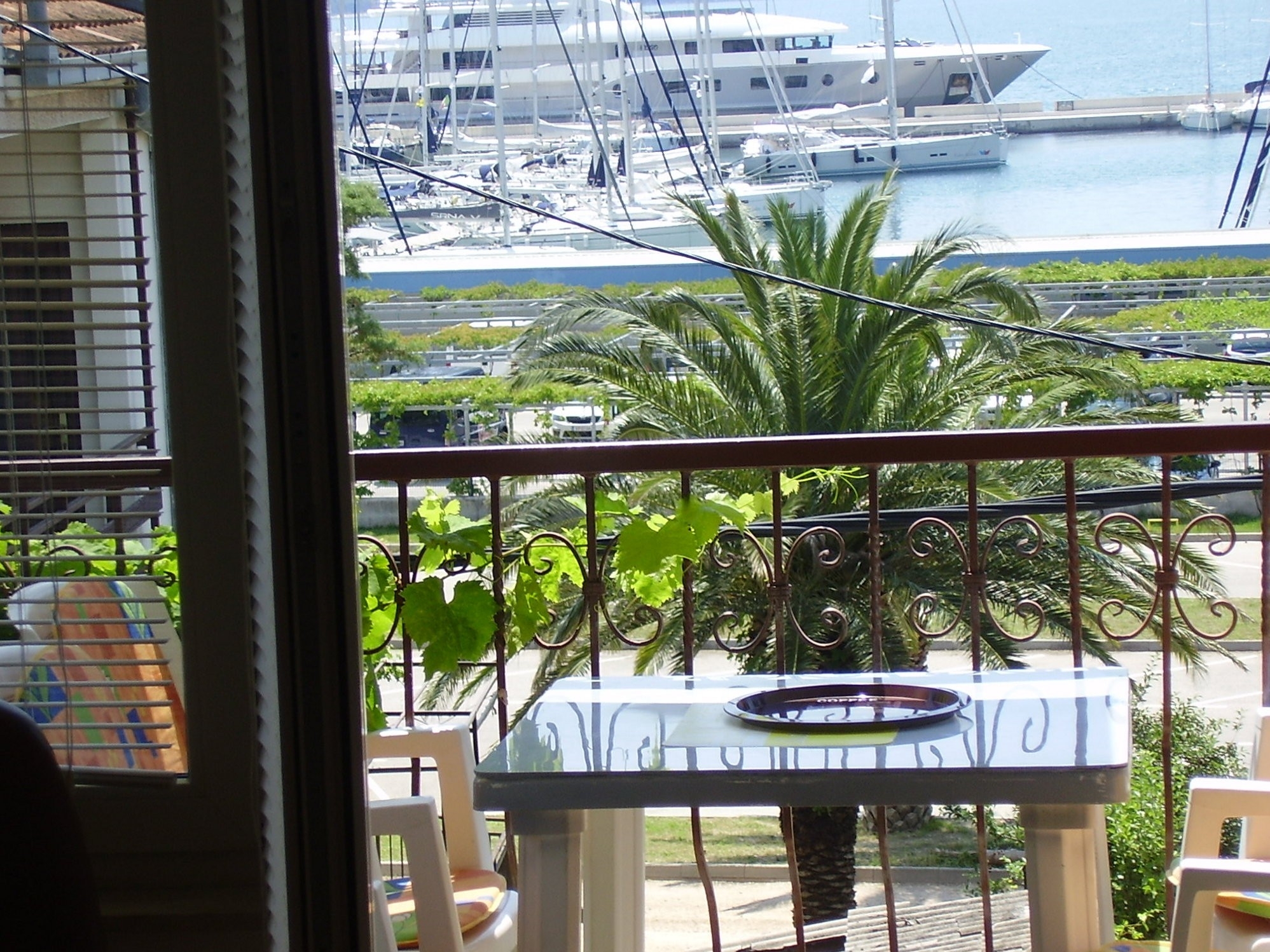 One bedroom apartment with balcony and sea view Kaštel Gomilica, Kaštela (A-22370-a) One bedroom apartment with balcony and sea view Kaštel Gomilica, Kaštela (A-22370-a)