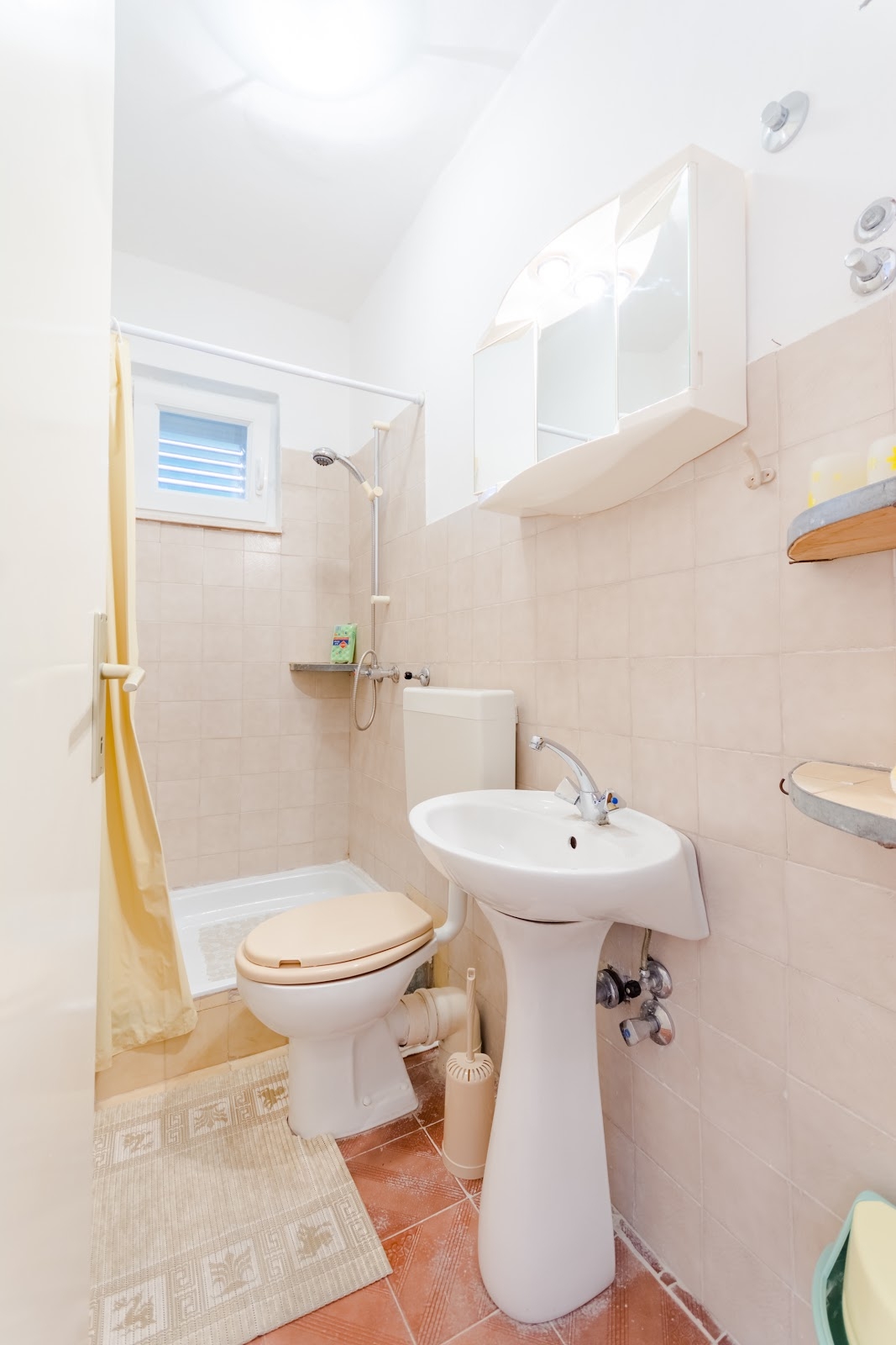 Three bedroom apartment with terrace and sea view Mastrinka, Čiovo  A-a