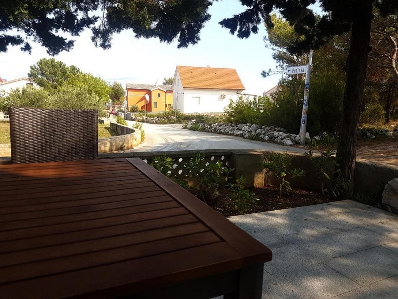 One bedroom apartment with terrace Vir - Torovi - Vir - Pedinka, Vir  A-b