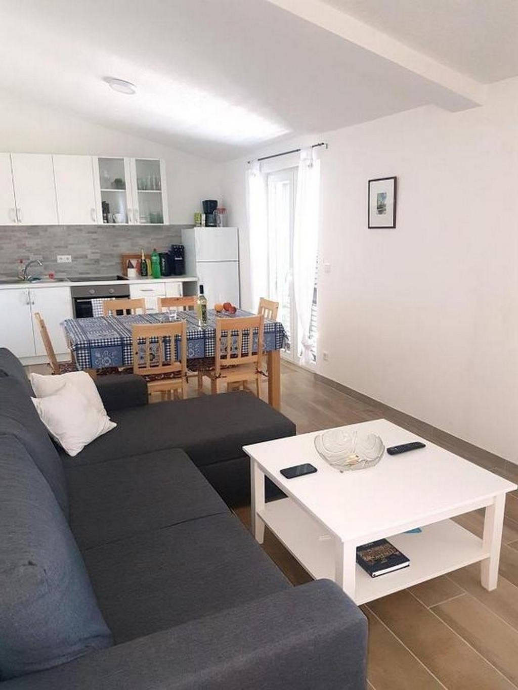 Two bedroom apartment with terrace and sea view Vir - Torovi - Vir - Pedinka, Vir (A-22373-c)