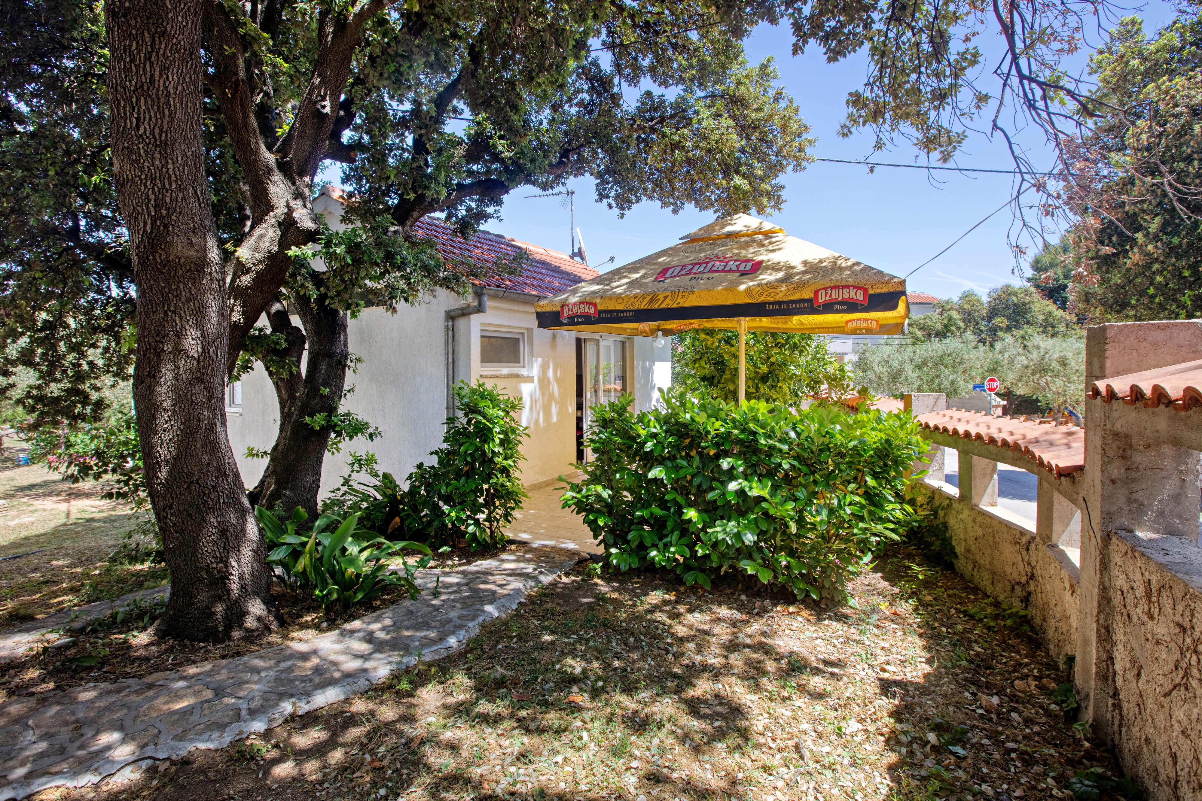 One bedroom apartment with terrace Pakoštane, Biograd  A-a