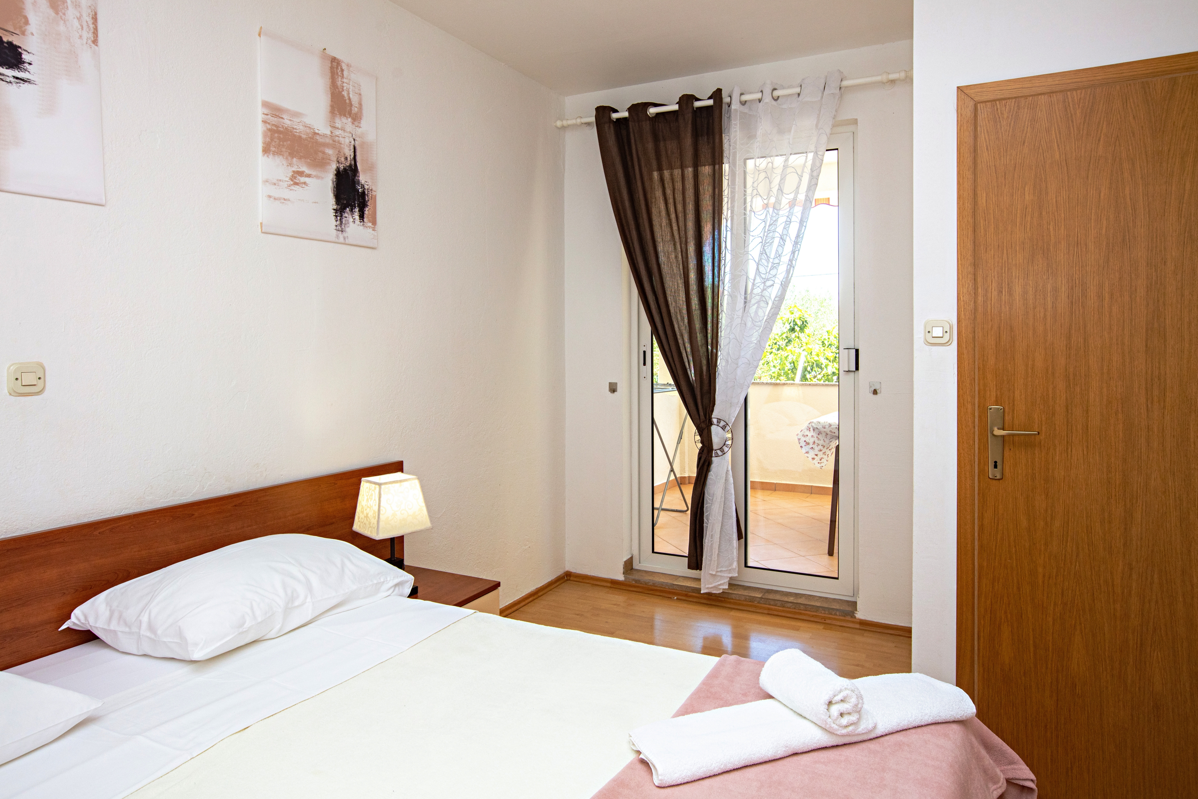 Two bedroom apartment with terrace Pakoštane, Biograd (A-22375-b)