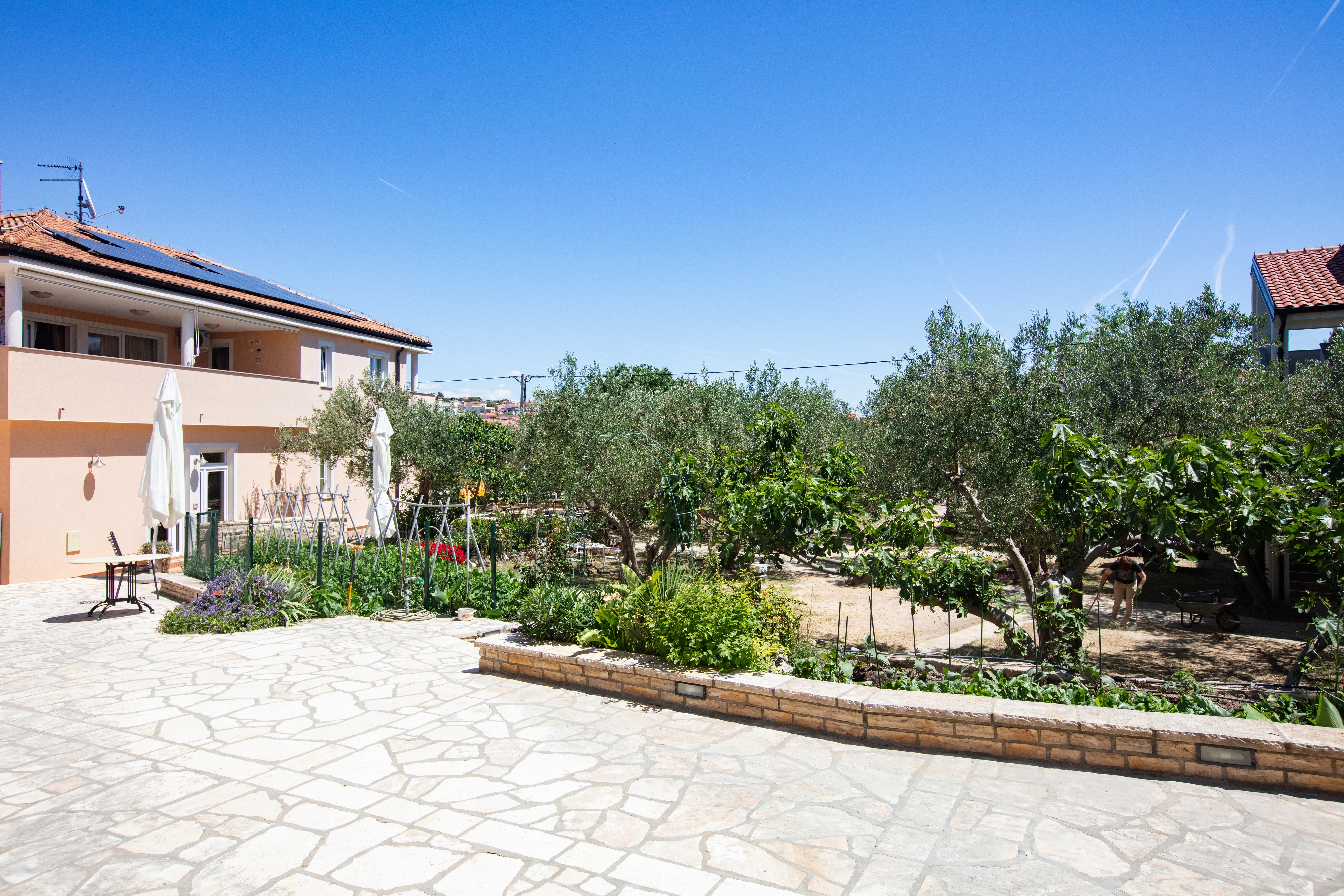 Two bedroom apartment with terrace Pakoštane, Biograd  A-b