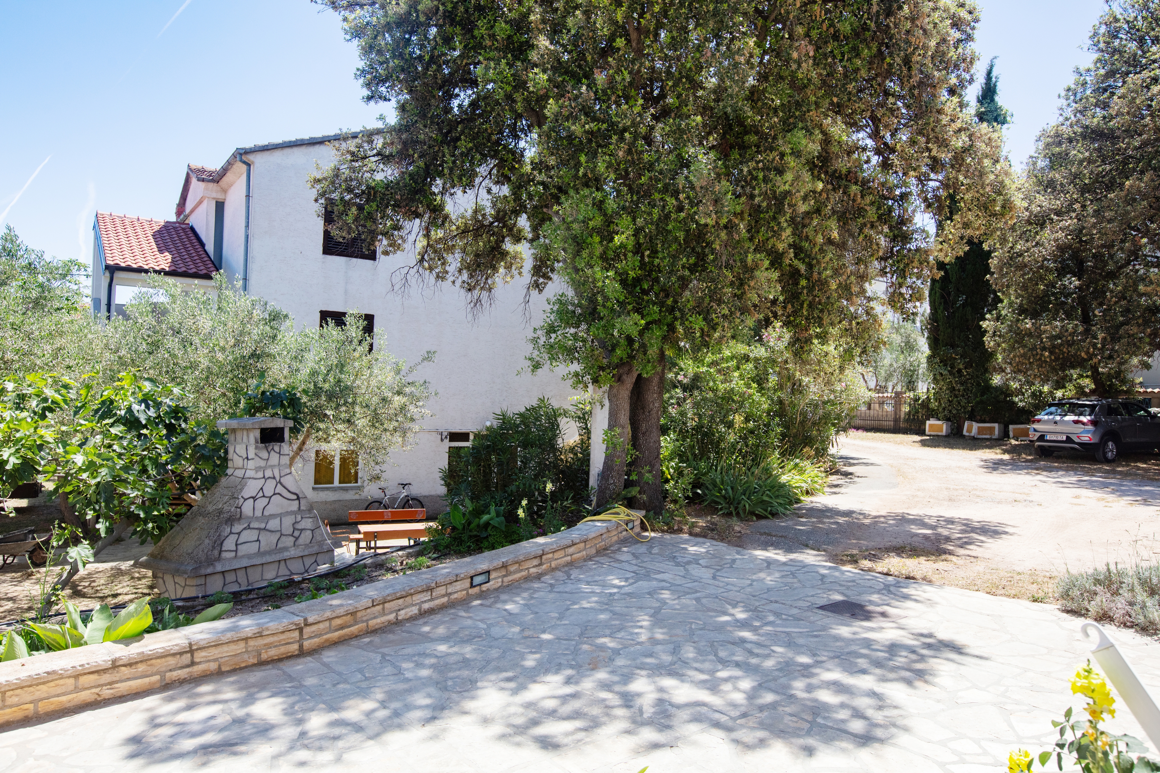 Two bedroom apartment with terrace Pakoštane, Biograd  A-b