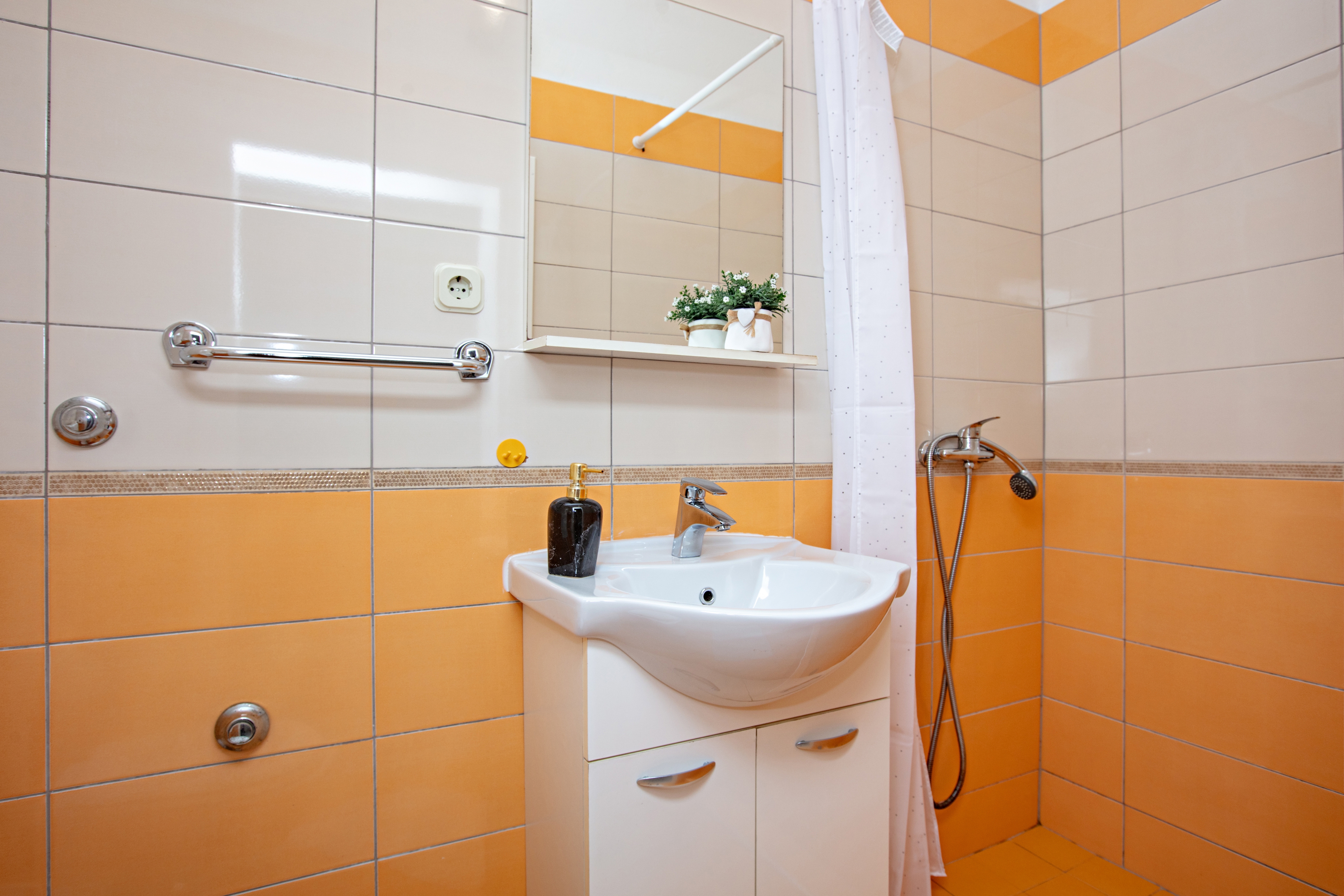 Two bedroom apartment with terrace Pakoštane, Biograd  A-d