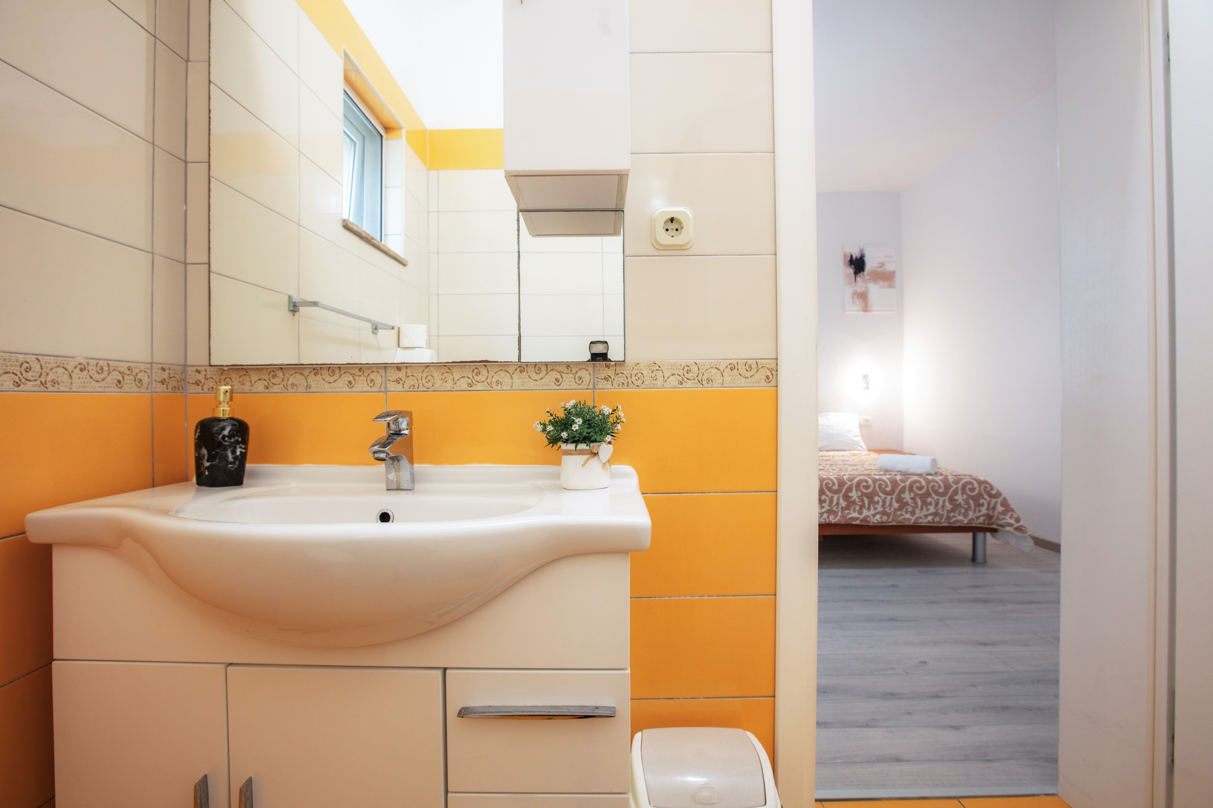 Two bedroom apartment with terrace Pakoštane, Biograd  A-d