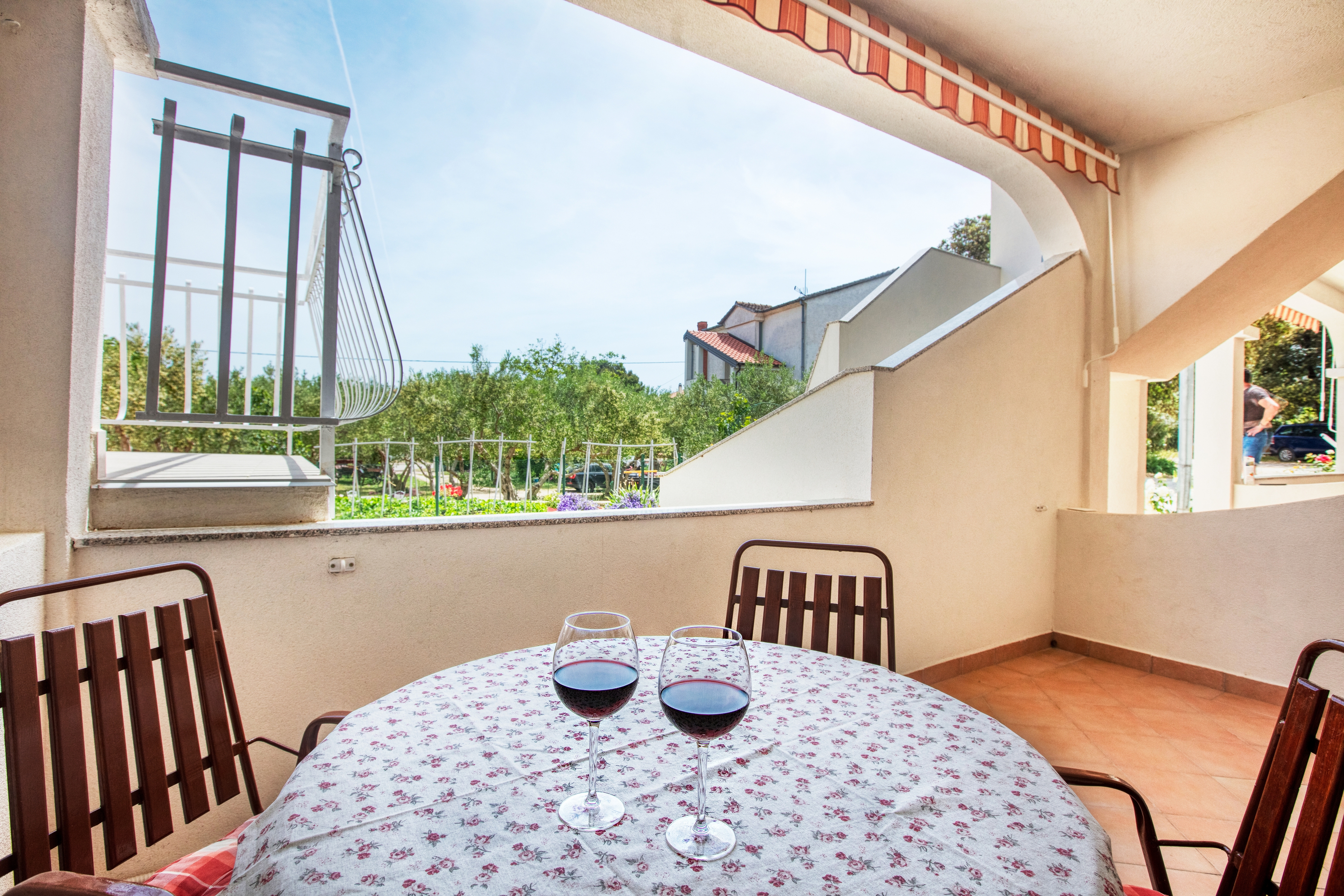 Two bedroom apartment with terrace Pakoštane, Biograd  A-d