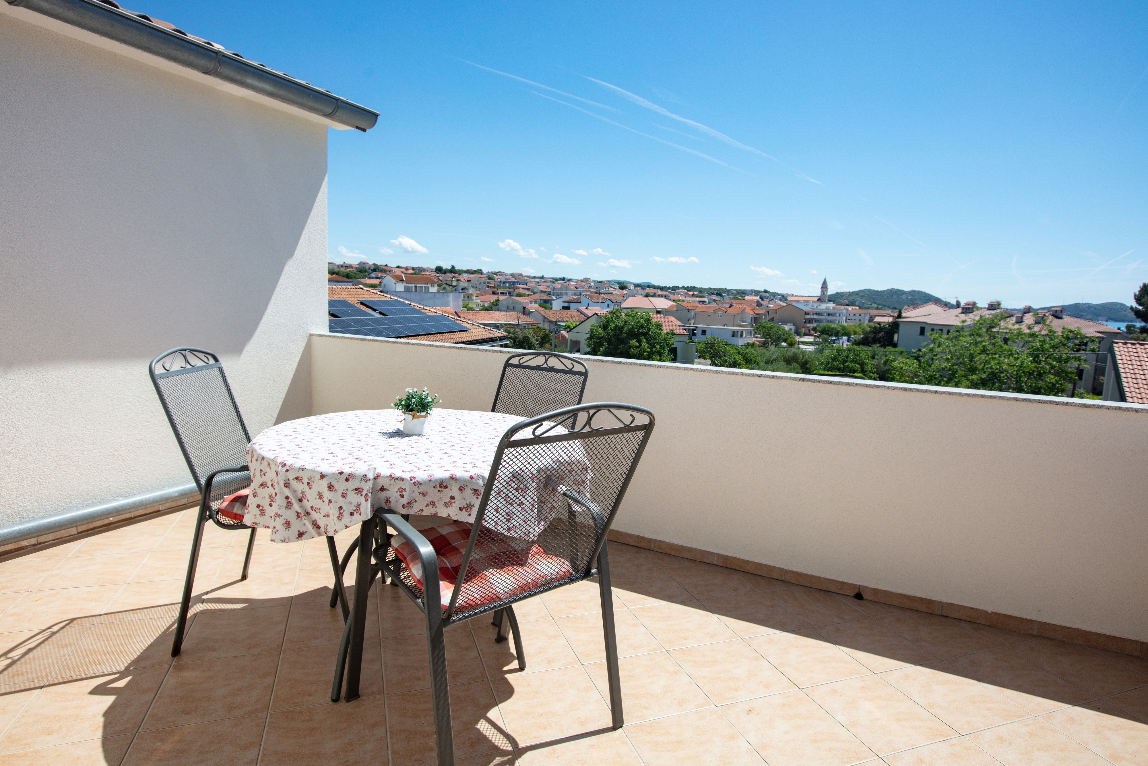 One bedroom apartment with terrace Pakoštane, Biograd  A-h