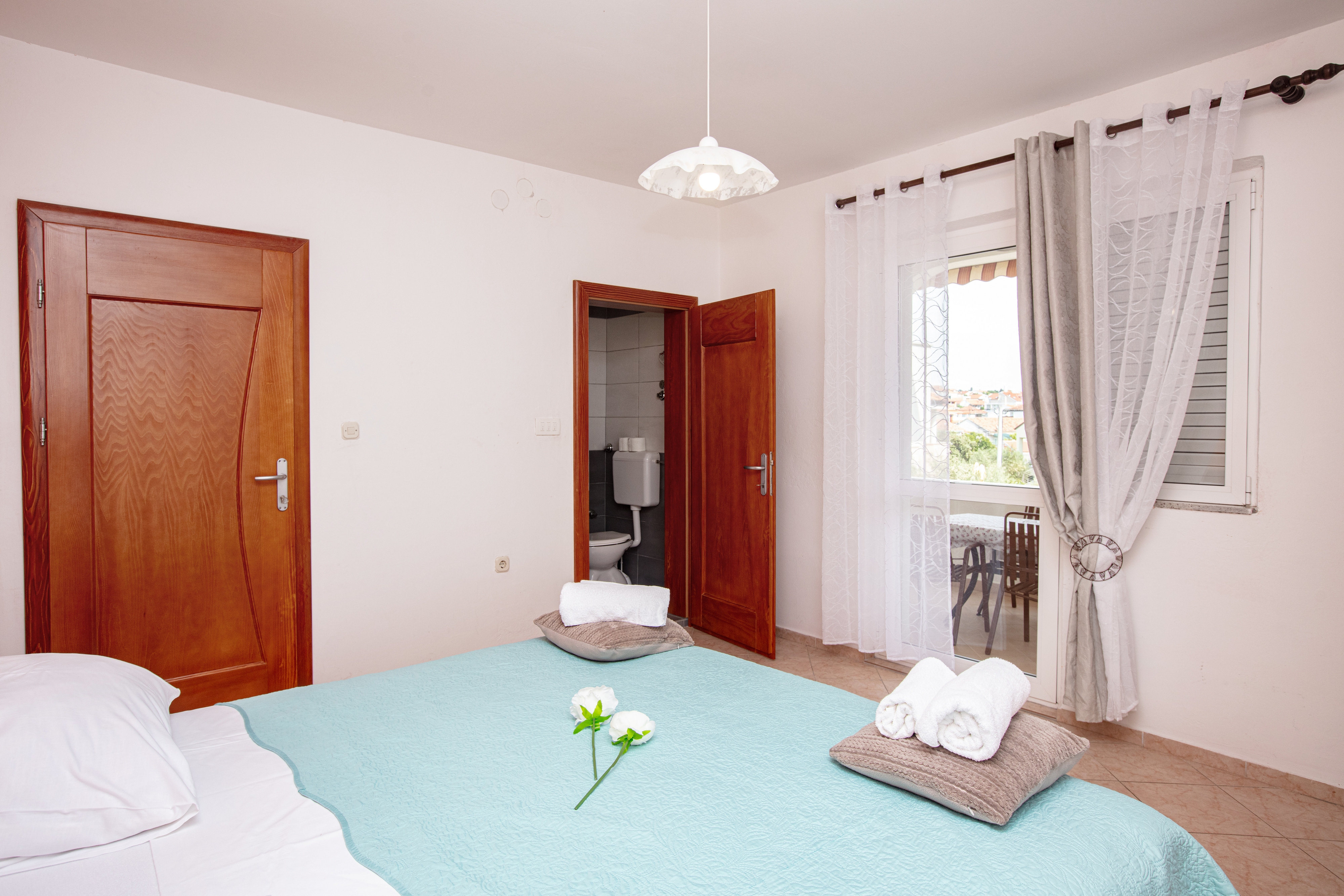 Three bedroom apartment with terrace Pakoštane, Biograd  A-l