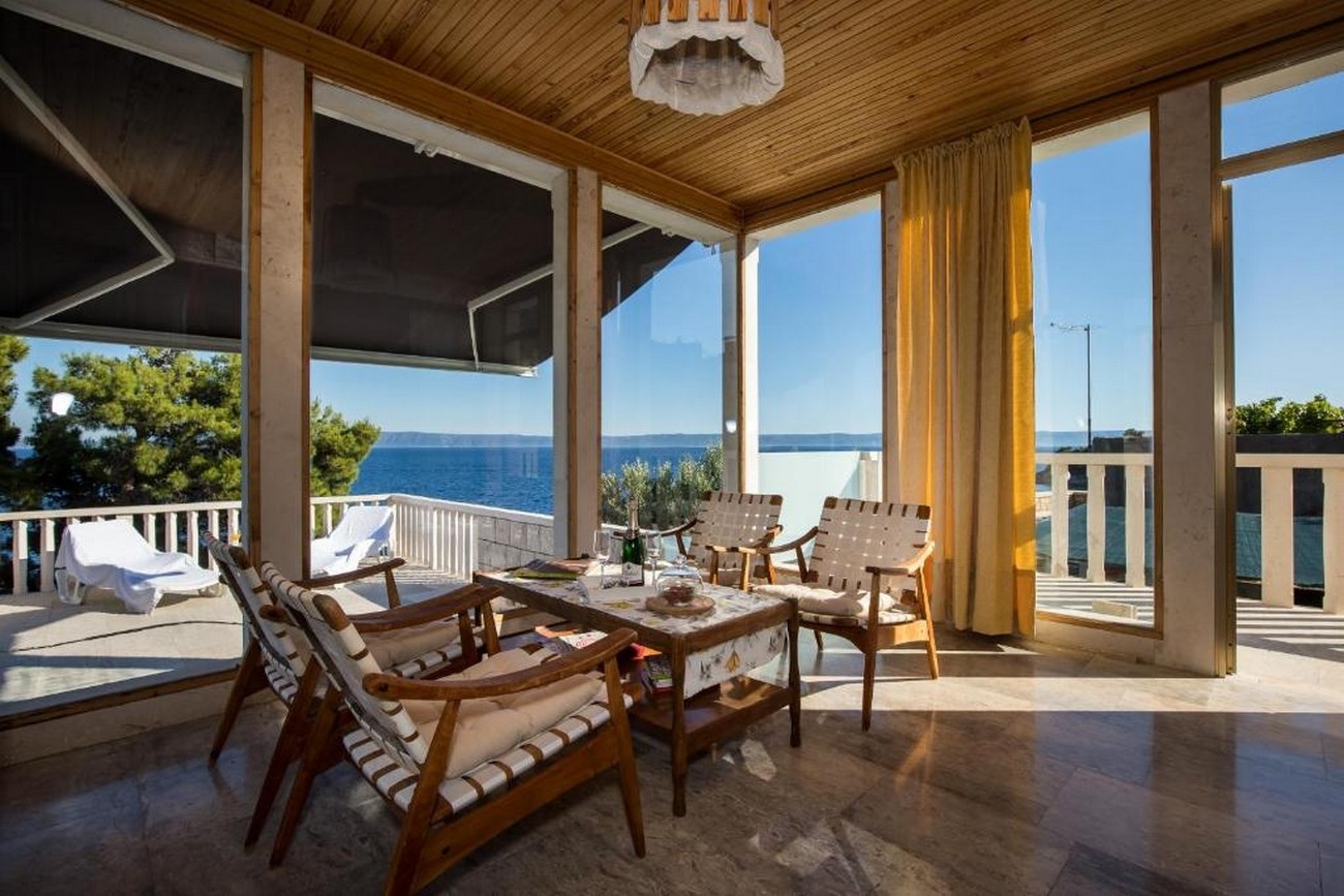 Jednosobna kuća uz plažu Puntinak, Brač  K