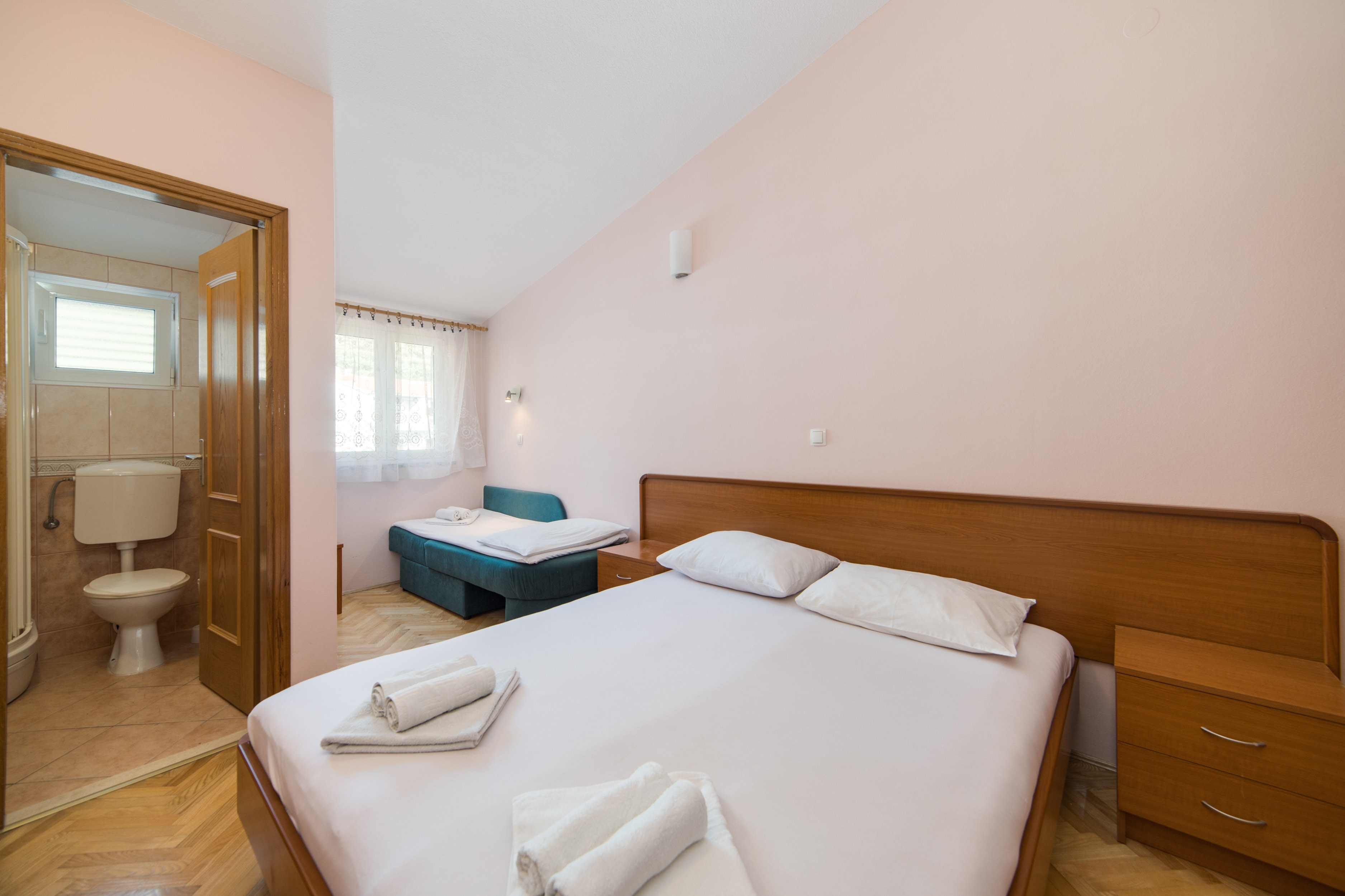Two bedroom apartment with terrace and sea view Tučepi, Makarska  A-a