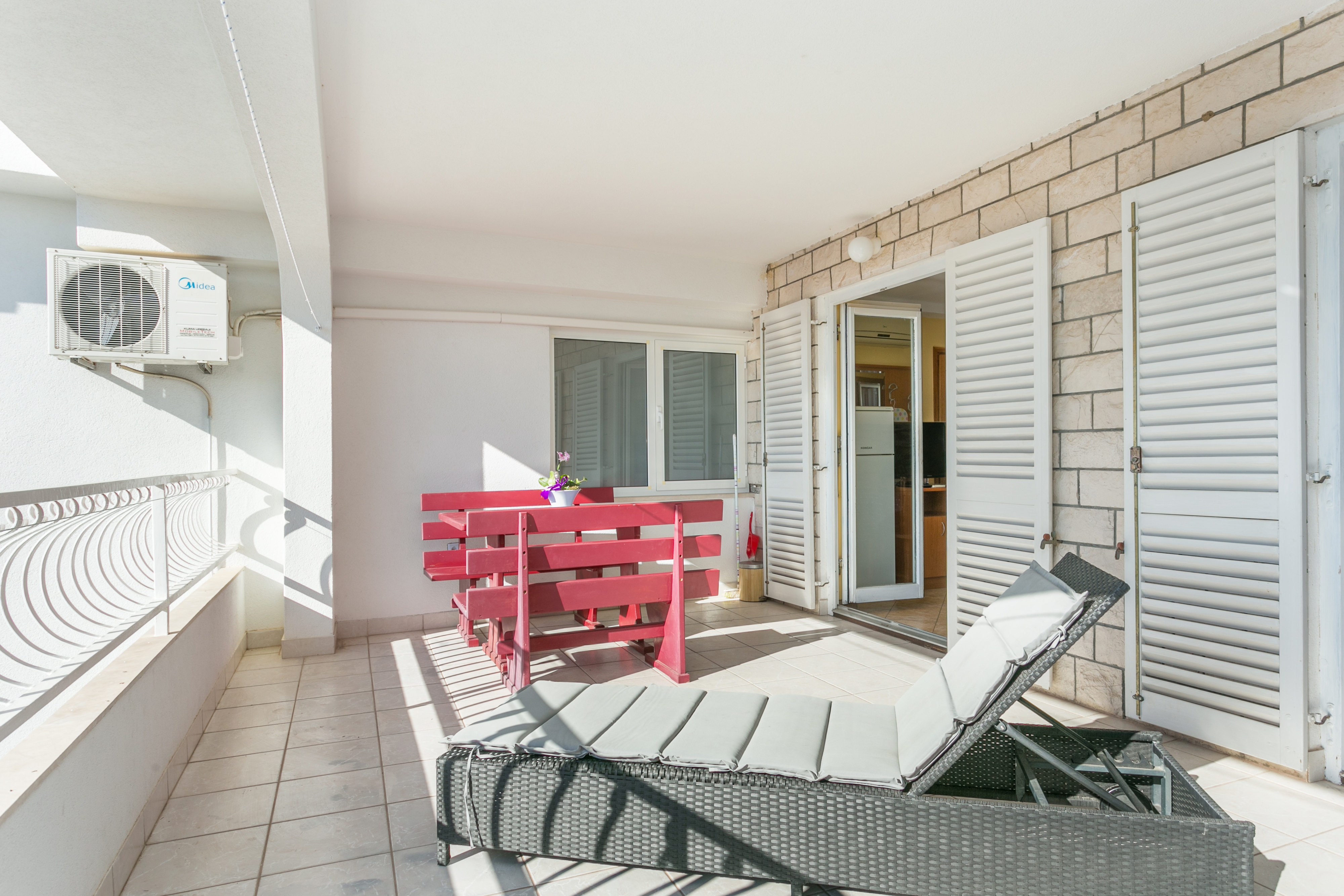 Two bedroom apartment with terrace and sea view Tučepi, Makarska  A-b