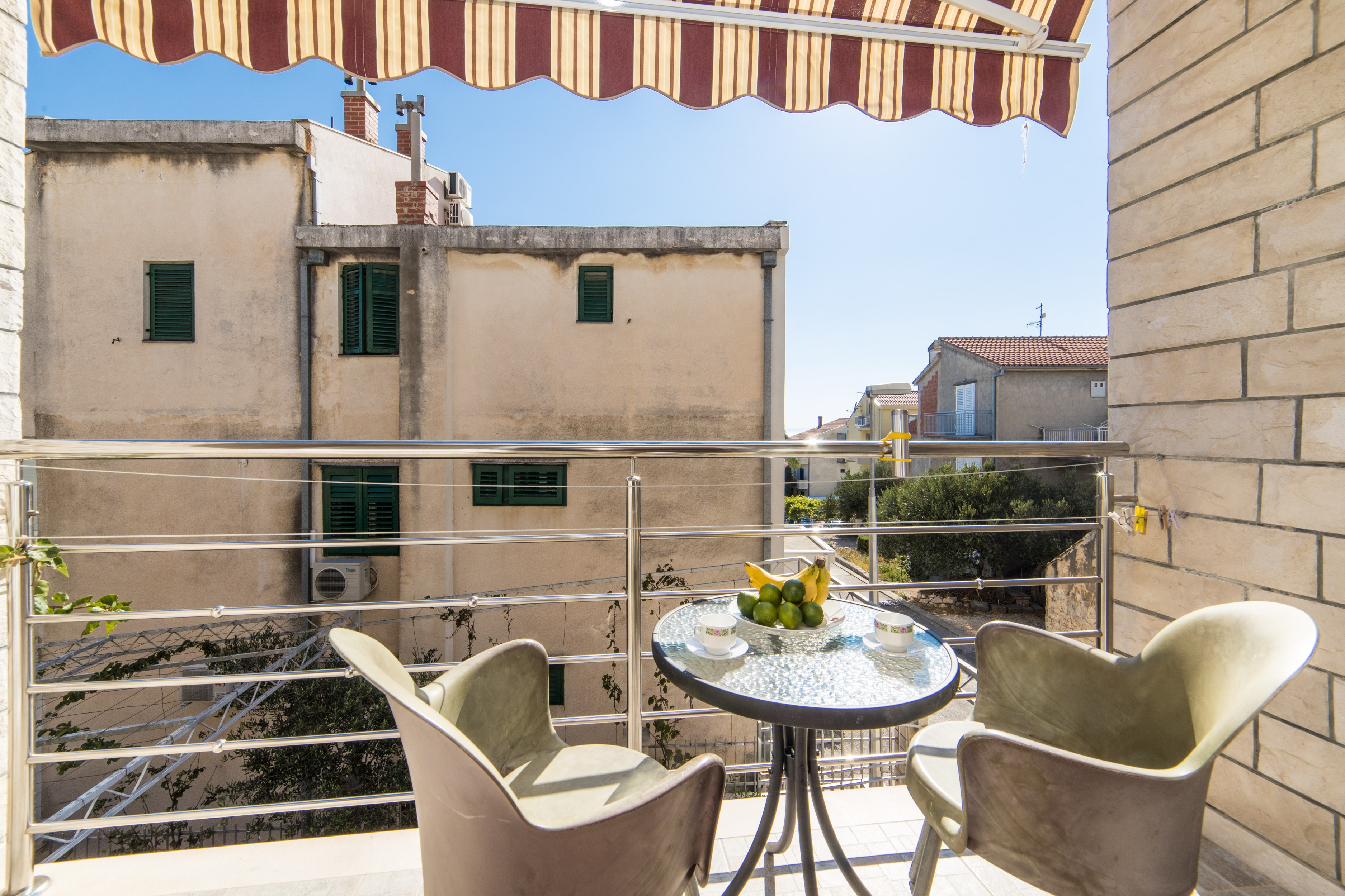 Two bedroom apartment with balcony Tučepi, Makarska  A-d